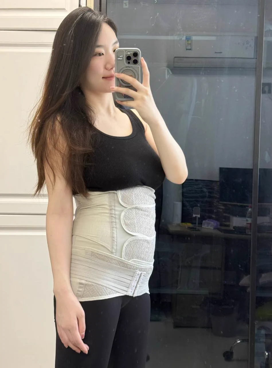 身材恢复中，不知道什么时候才能回到生宝宝之前的身材，最近欲望还特别强，有的时候想着想着奶水都情不自禁的流出来，有人不嫌弃刚生宝宝没多久的我么，也想放纵一下自己满足自己难以磨灭的欲望 https://t.co/iR7nuq6GXb