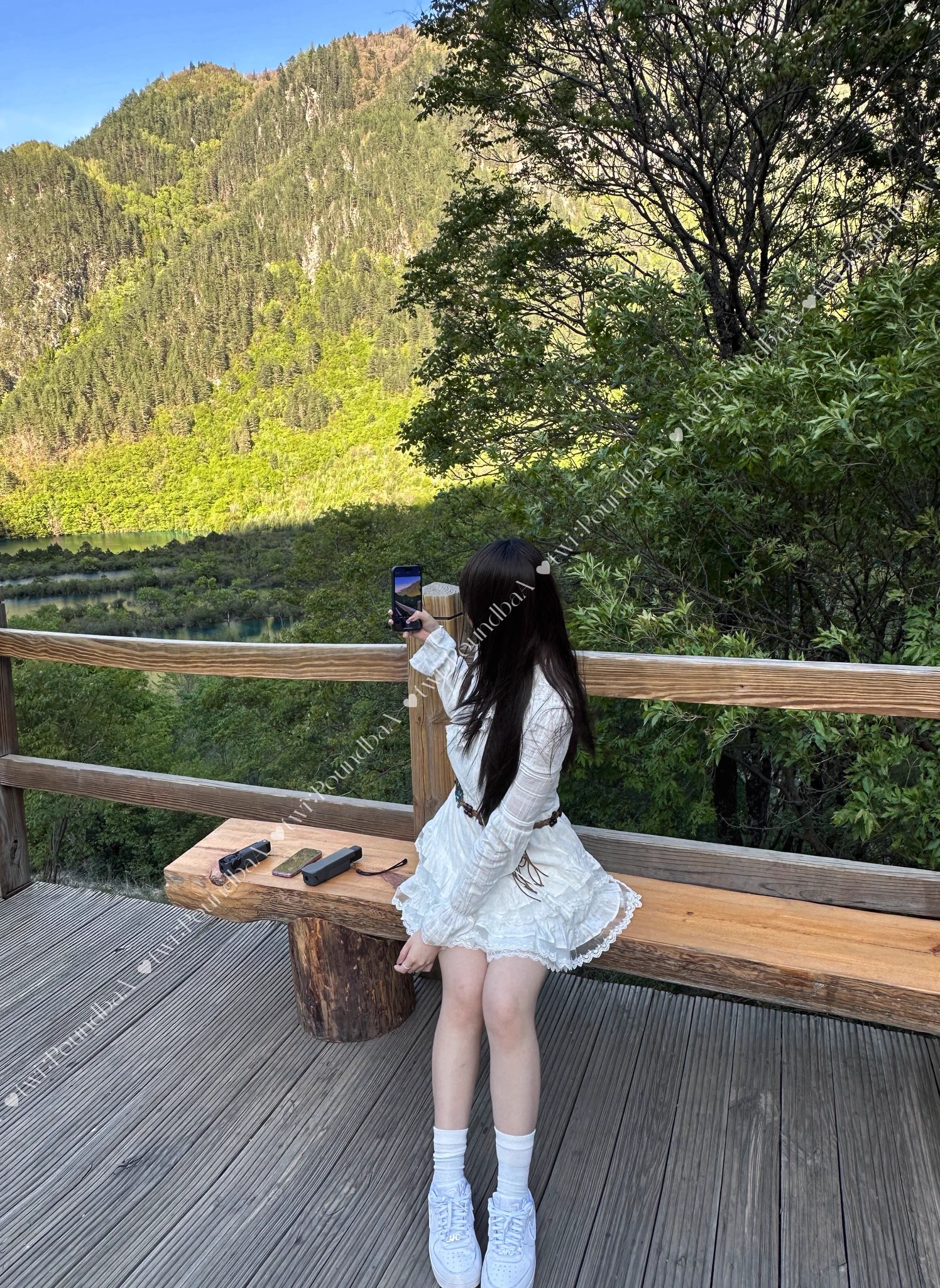 同一件衣服 发推和发朋友圈🥵@MaecMax｜@GnewHome@WaecMax｜@SnewHome@DaecMax｜@QnewHome@GaecMax｜@DnewHome https://t.co/tMdEZDE4Gm