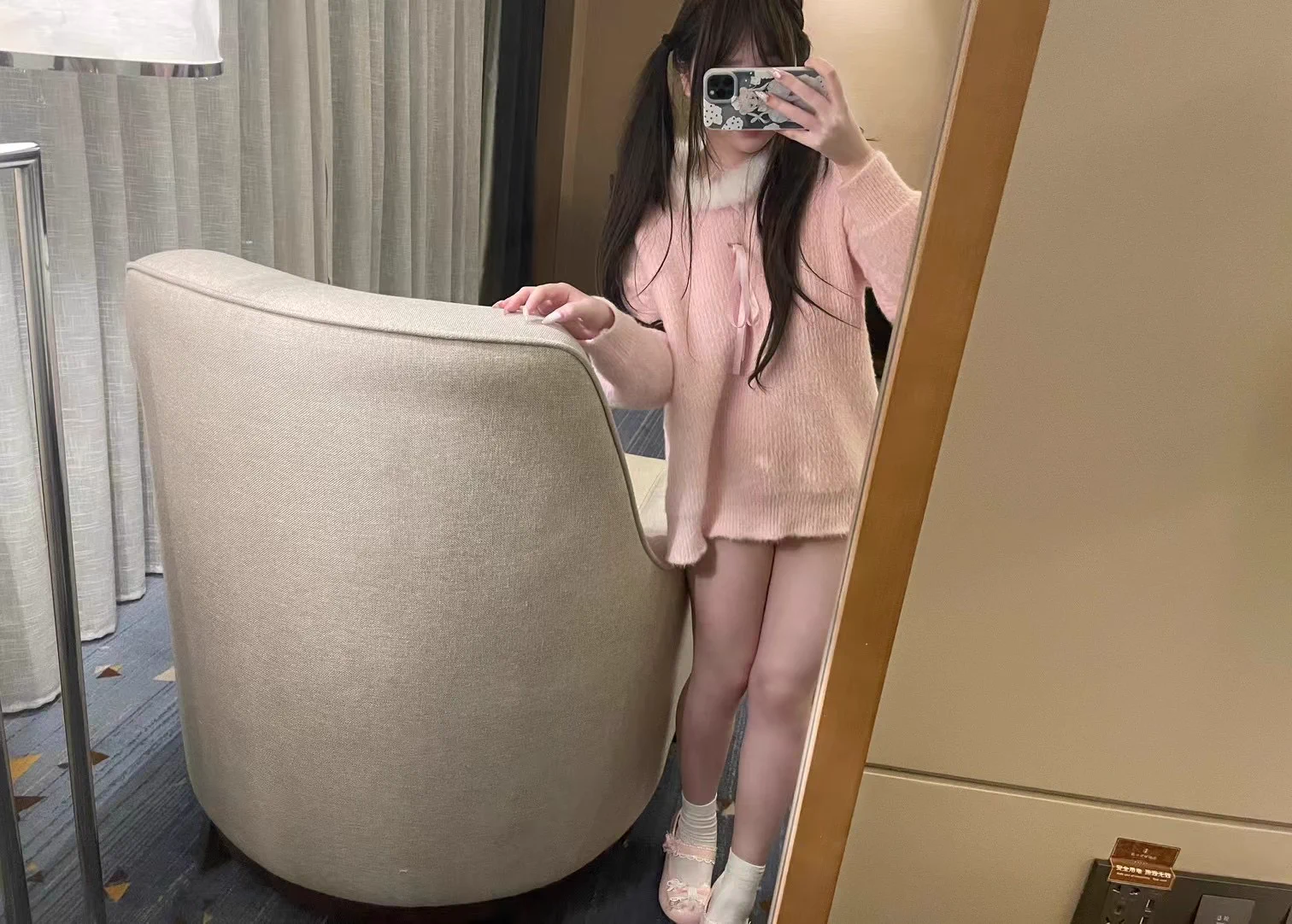 上海上新18岁巨乳萝莉，颜值高床上玩得开，身材前凸后翘，微肉款，刚刚下海主打一个嫩。电报号又封了宝子们加新群，门槛88过门槛以后安排，次3夜8唯一qq1401070993新看照聊天群https://t.co/NbFvs457fi备份群https://t.co/5u9SqdoONa https://t.co/jbdtk9WuKb