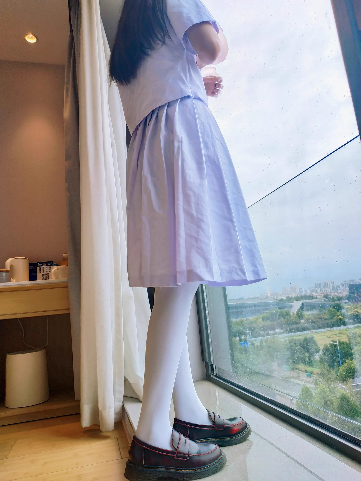 jk少女拍摄全过程.手机记录的花絮，第二部分。点赞或者转发多，继续更过程。另外，裙子的颜色变化是光线原因。#私房摄影 @Fengsiyuan https://t.co/DbbA02BJng
