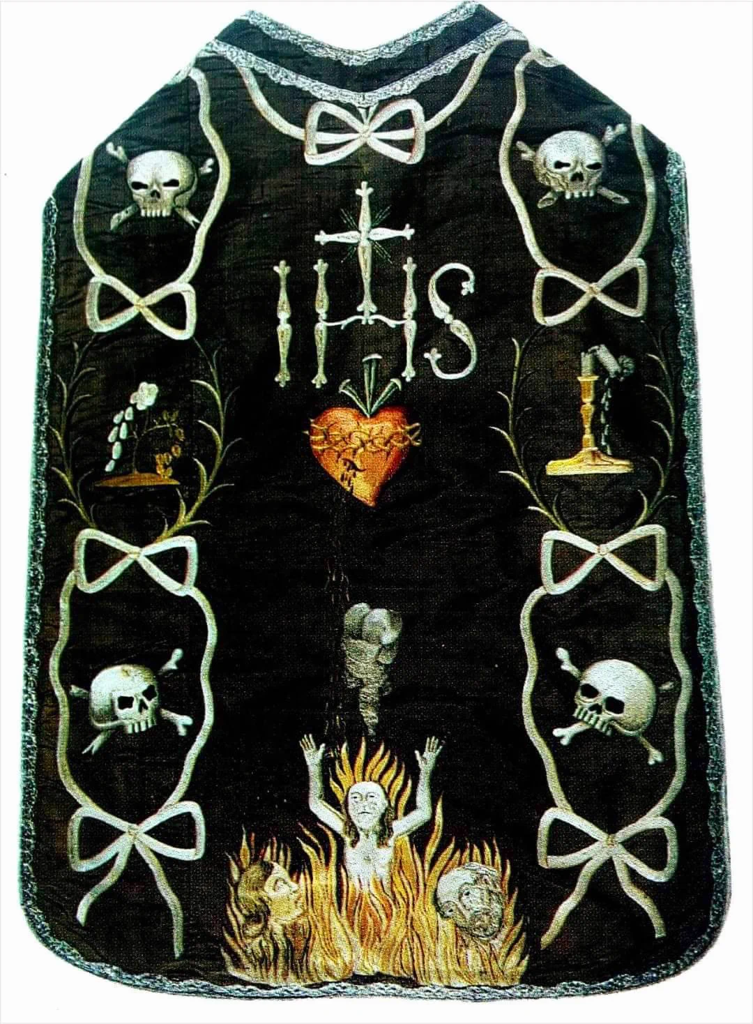 Requiem Chasuble https://t.co/PCZbLFiDeU