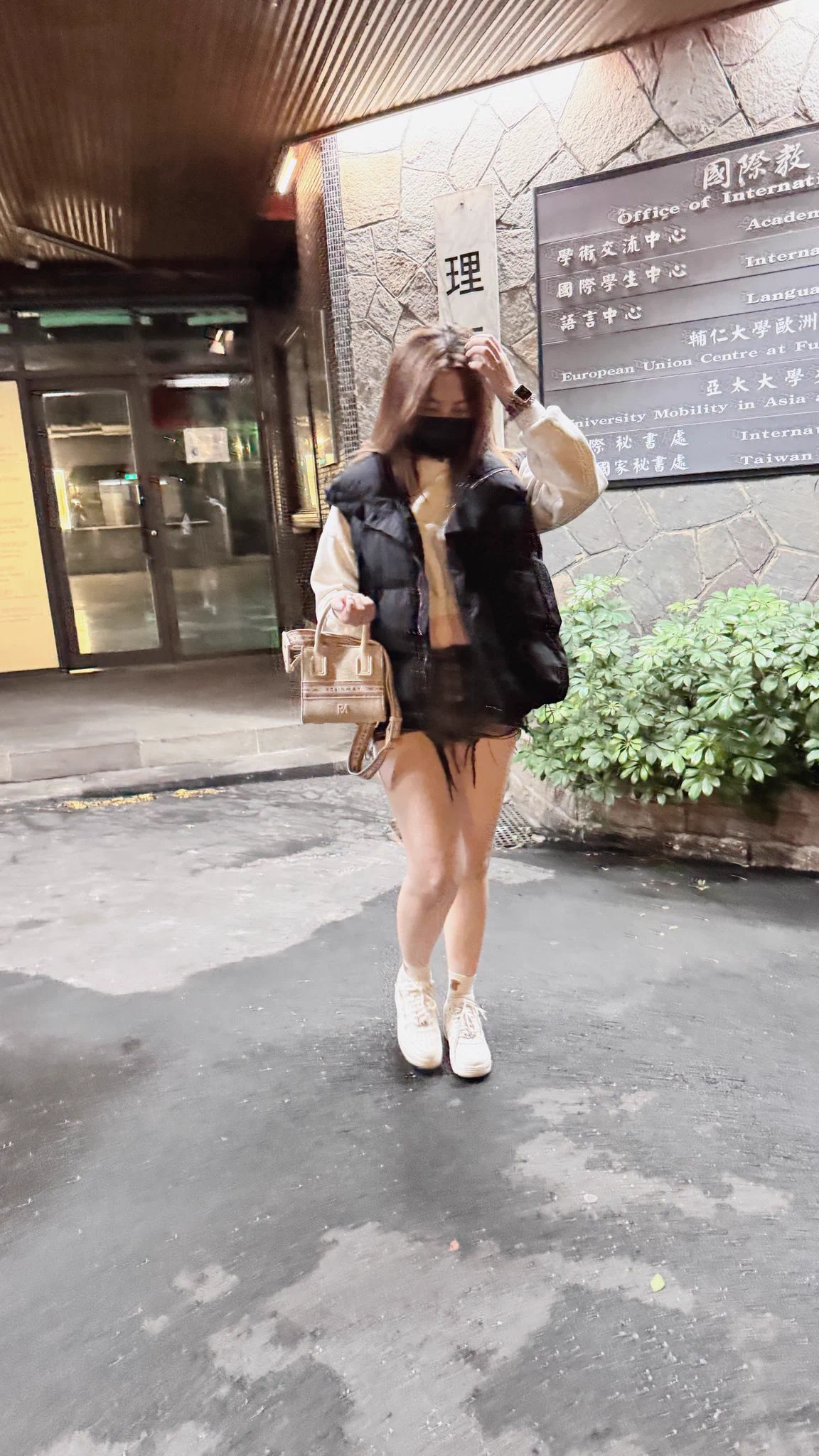 今天的我有點糊，但上課還是準時到喲～ https://t.co/jZ9wpVxtKl