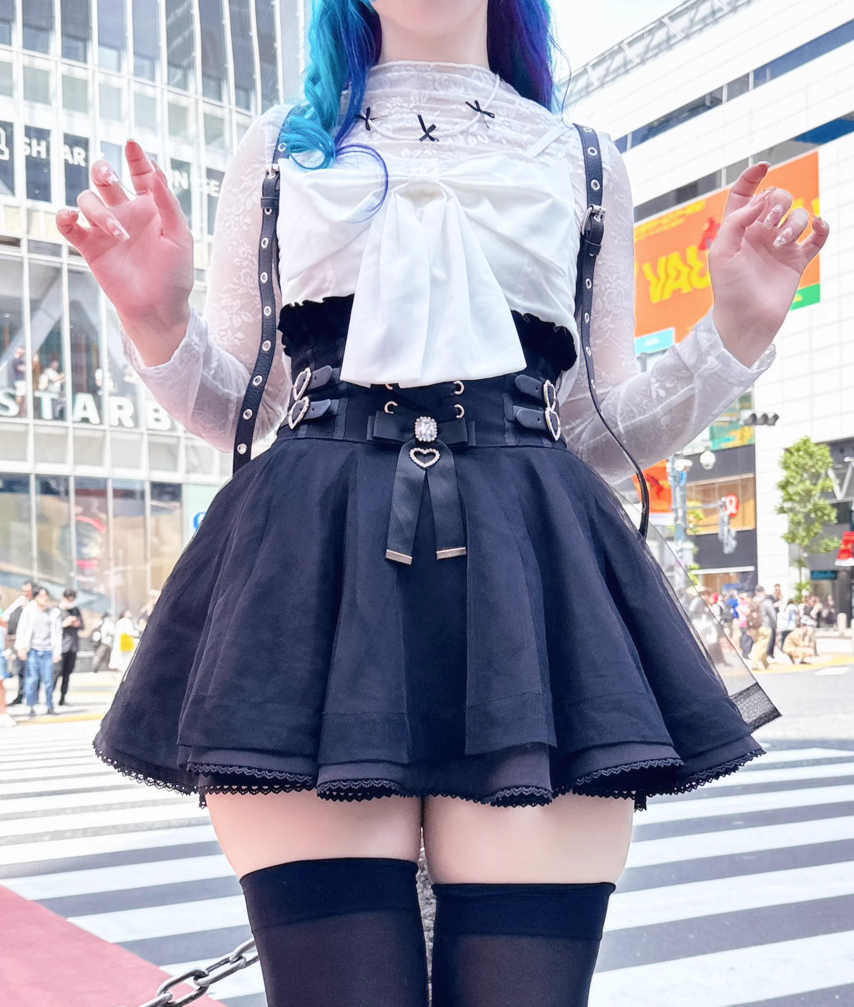 ムチムチなのにかわいい服が好き🥹 https://t.co/J27HyoK05Q