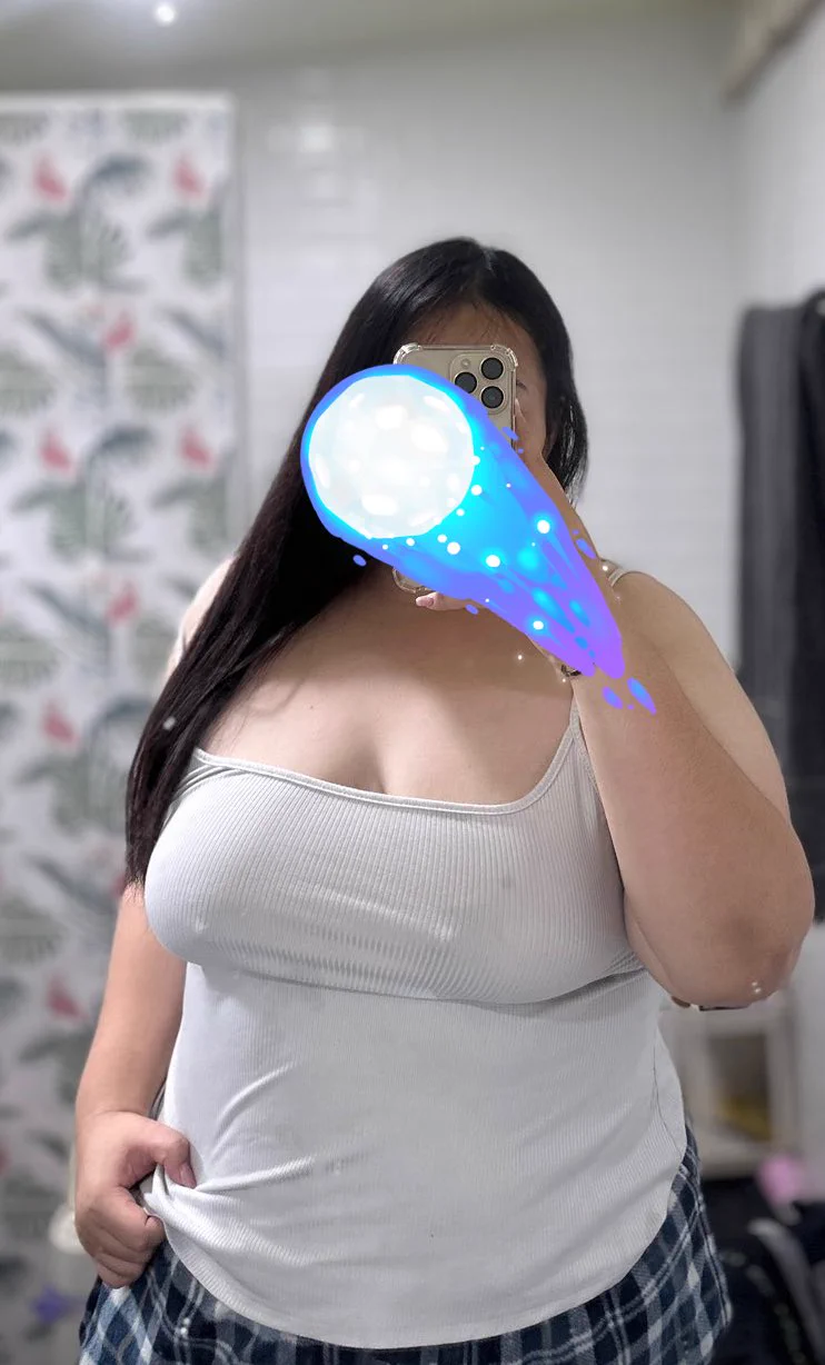 有我这样的 女朋友 晚上你就最好不要回家了，小心我把你榨干嘿嘿#bbw @tankebuluo1 @wqganenshi_ @007share https://t.co/TIM1MdxJt5