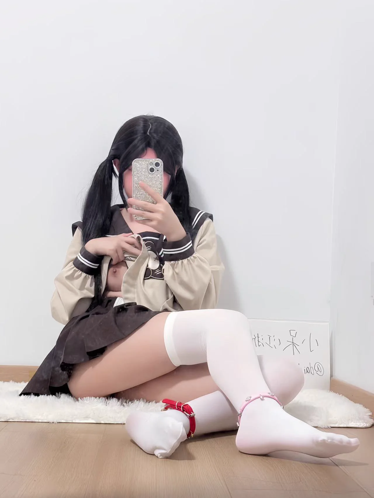 老服装回归（看过这个衣服的🚪哥都是很久很久之前的了吧）@MaecMax @QnewHome @WaecMax @SnewHome @DaecMax @GnewHome @GaecMax @DnewHome https://t.co/zR8PWOfjw5