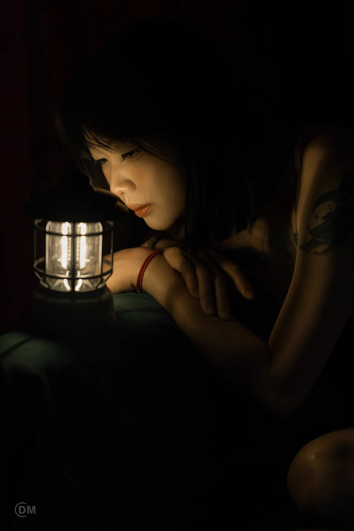 时间让我们都成了有故事的人想说的话越来越少朋友圈不敢发不敢和朋友随意说话在评论区写心情又怕认识的人看见竟然活成了连心情都不能随意的人只能在别人的故事里对号入座摄影：@spring27639055投稿:@Fengsiyuan @tbzt2024 @SexytoGirl @SexytoBaby#海南约拍 #三亚约拍 #私房摄影 #人体摄影 https://t.co/iPyh4bOqs8