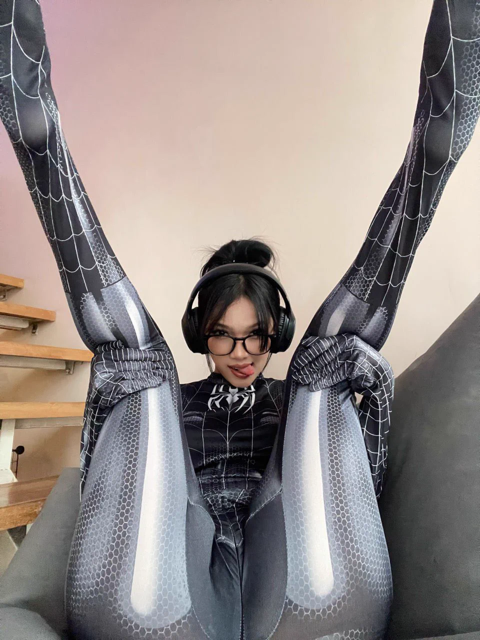 Perky Asian slut just graduated college and started an OnlyFans! 😈💦 This nympho fucks on command 🥵 https://t.co/cuFXhZMh5L