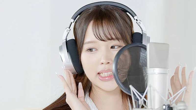惡搞千萬訂閱頻道！來看新井リマ(新井里真)The First Sex！https://t.co/0nHxh1pS9F看到標題，你是不是露出邪惡的微笑？沒錯，新井リマ(新井里真)這片正是惡搞有千萬訂閱的YouTube頻道「The First take」，在全白的背景、只有一支麥克風收音的攝影棚中，她美的像個女神！#新井リマ #新井里真 https://t.co/9uXcCMrkXh