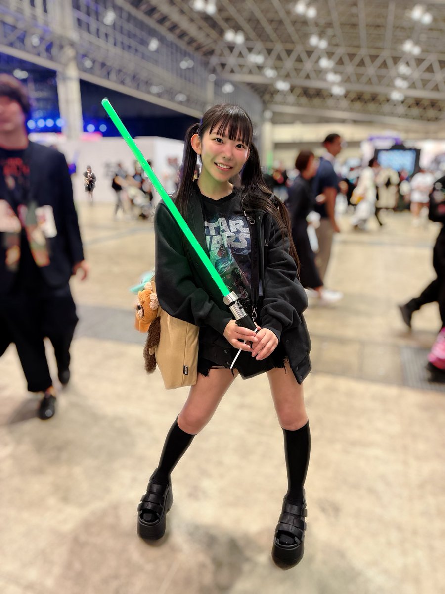 幸せ！！！！！

#MayTheForceBeWithYou
#MayThe4thBeWithYou
#スターウォーズの日 #スターウォーズ
@starwarsjapan https://t.co/5pFqaU79bt