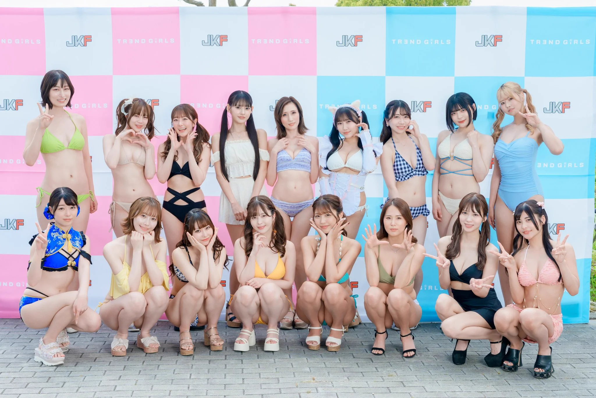２日間ありがとうございました。女優の皆様、お客様、関係者の皆様のお力添えにより、まずは無事に終わることができましたことを感謝申し上げます。 https://t.co/Yp1ccH6hAu