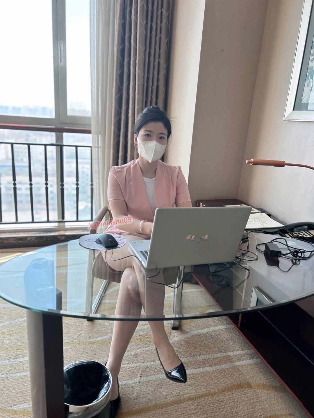阿姨的假期要结束了 https://t.co/KM51TY1cnm