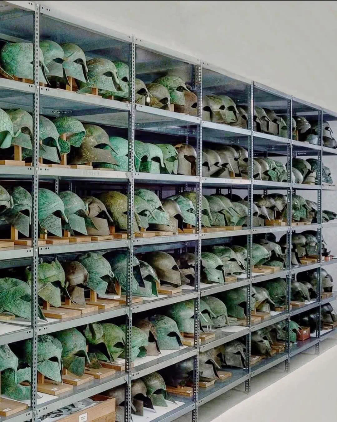Ancient Greek helmets from the classical period kept in the storeroom of the Archaeological Museum of Olympia in Greece.#drthehistories https://t.co/S8cVOSCxRs