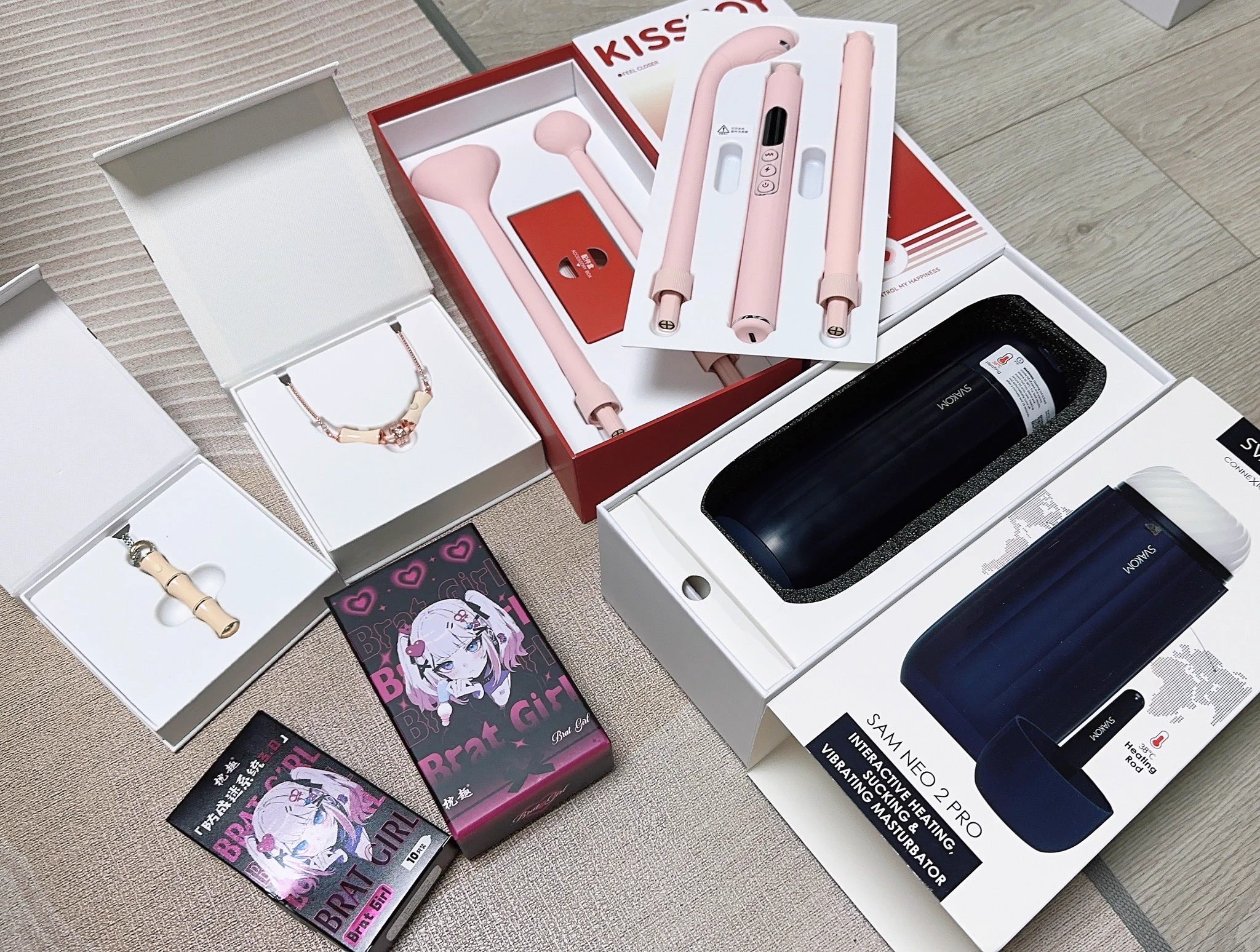 一大堆新品，啧啧啧，我的逼又要辛苦了 https://t.co/dtXVz3QH4j