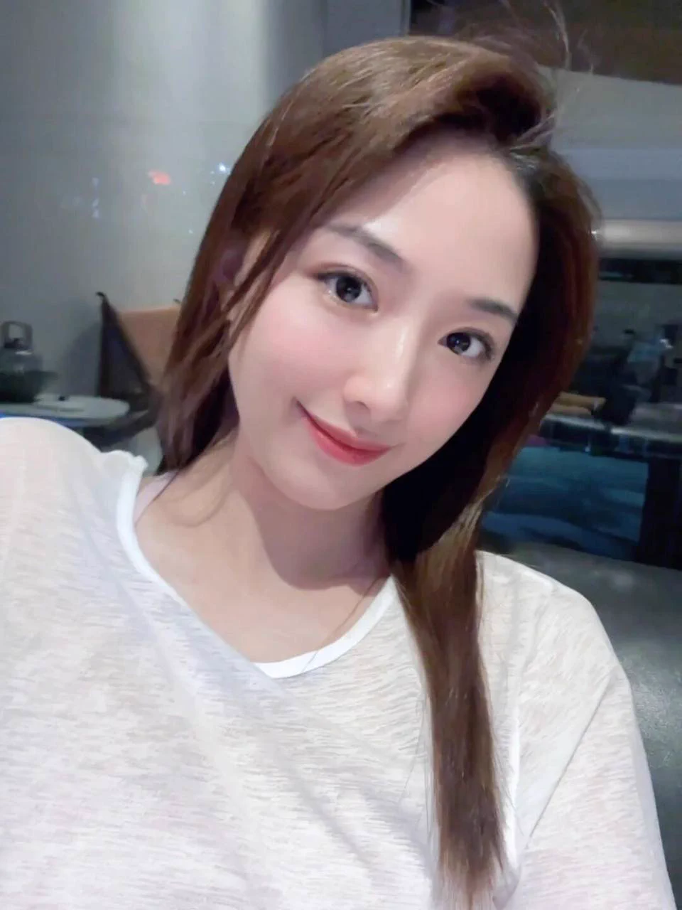 带娃是日常是生活，但其实我也是个普通的女人。平时很多人看我带着孩子并不敢搭讪，但只有我自己知道，含住肉棒的时候是多么的快乐…希望在这里能找到更多的刺激～同城可以私信@@YXX200cc https://t.co/zvIgDHGHnW