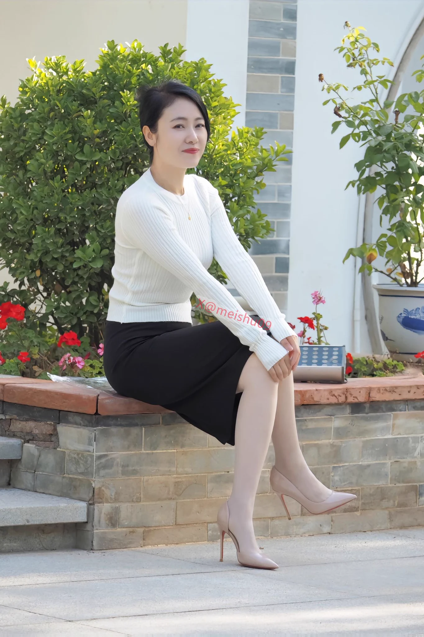 眼底的笑意却怎么也掩盖不了眼里的失望。 https://t.co/nZNyx5wtRe