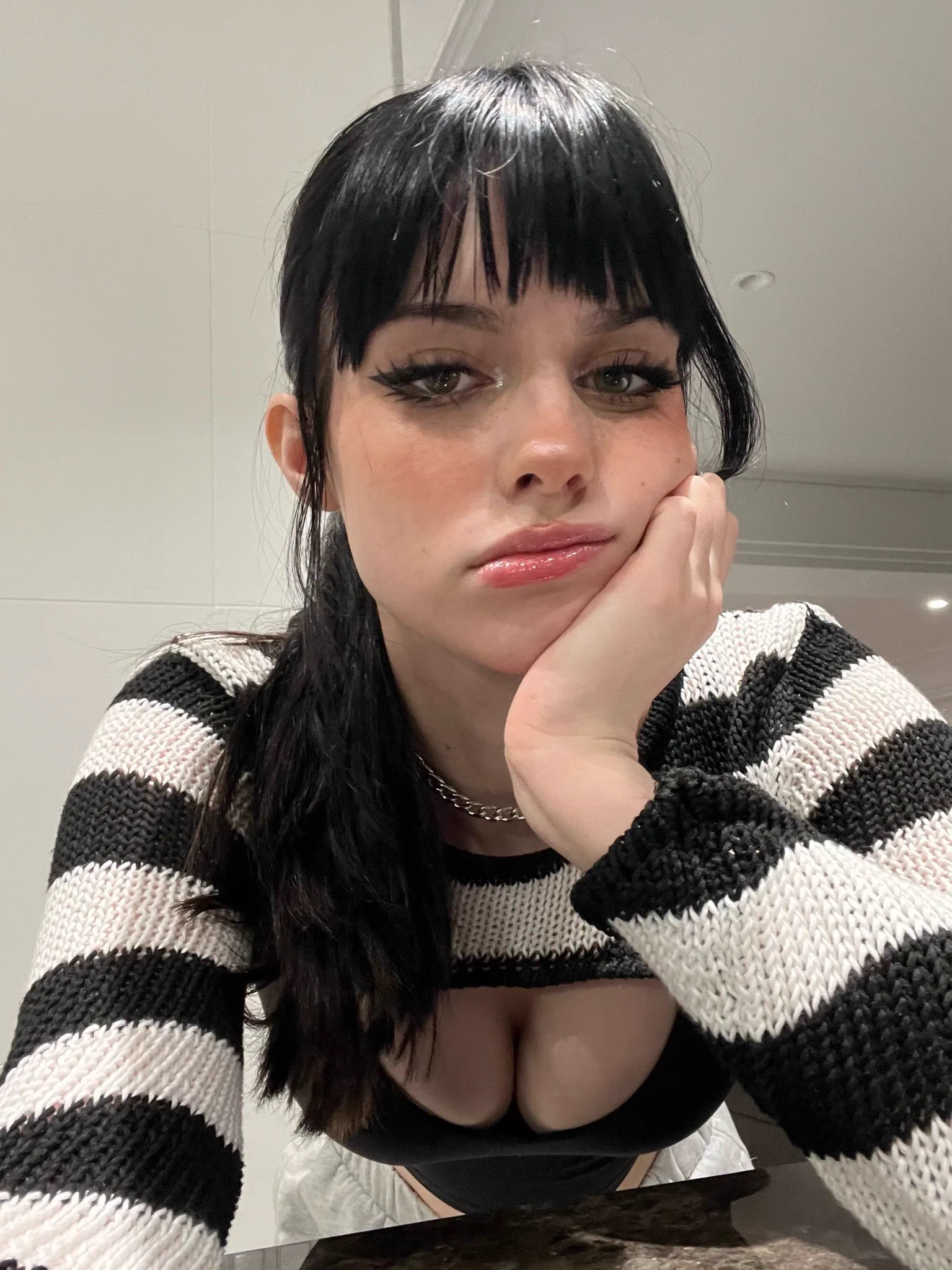 say hi or blocked (serious) https://t.co/aT8TR3q6g0
