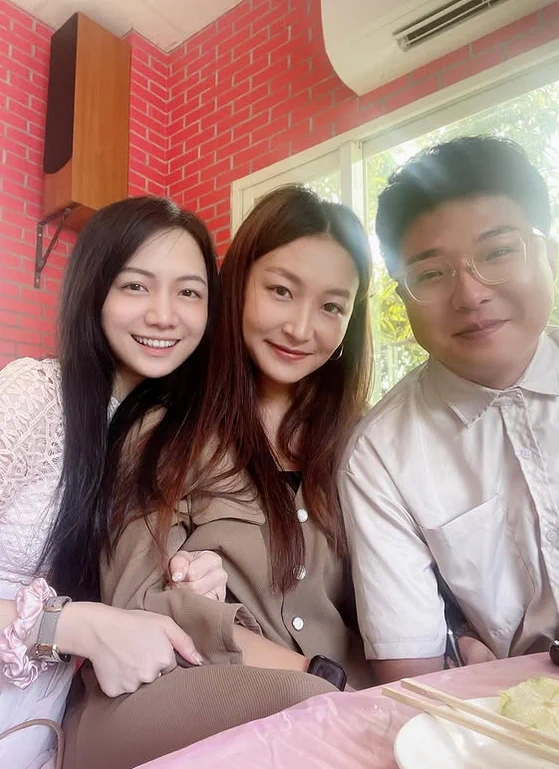 現在有🐔可以吃嗎？ 不嫌棄 大乳暈 老師按❤ 想被吸奶 #私訊 給你看 https://t.co/SYPAiEe54m