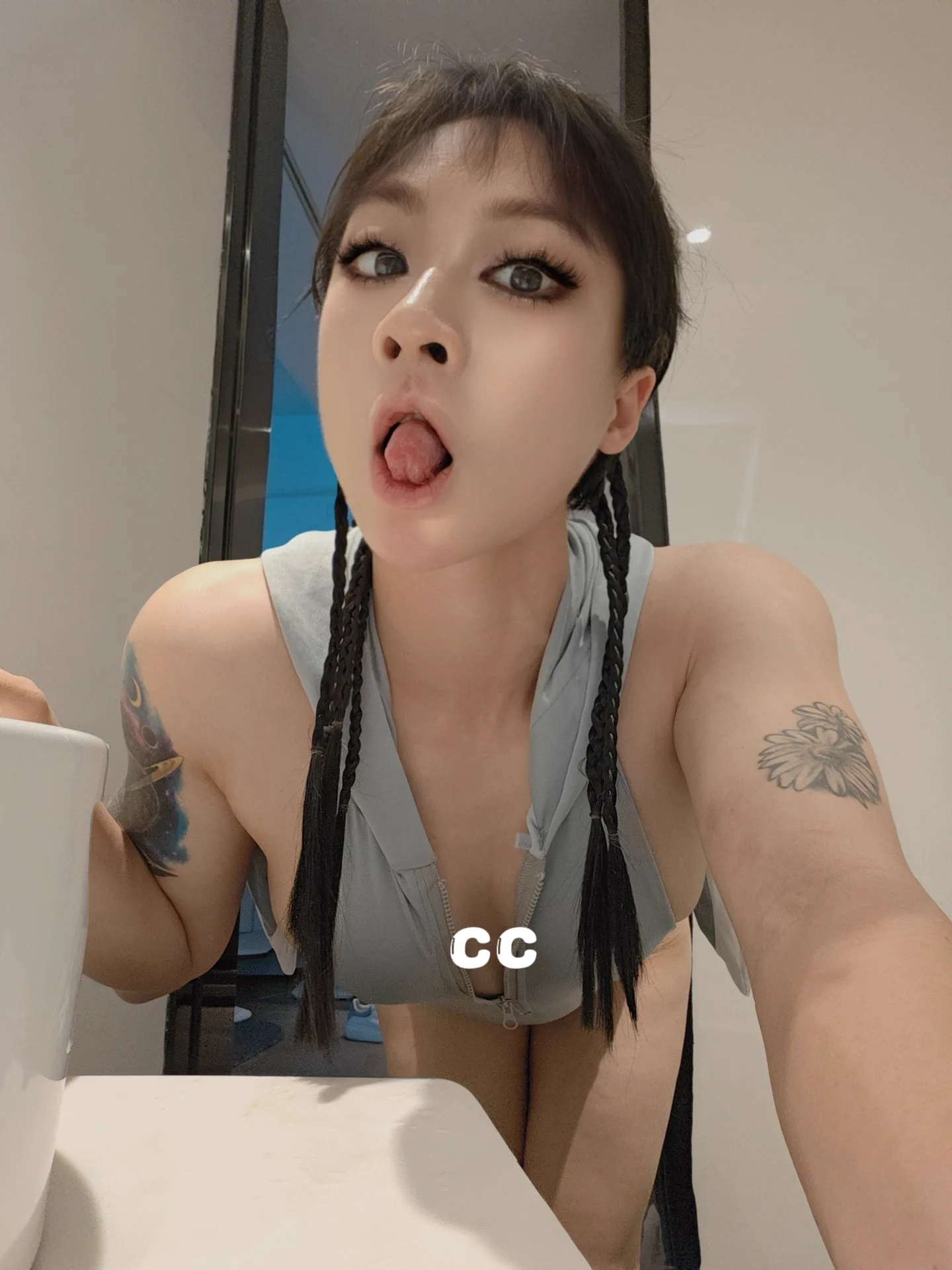 #深圳#健身#人妻#臀控过来舔两口 尝尝我的屁股甜不甜～@SexytoBaby @SexytoLady@SexytoDoll @SexytoGirl https://t.co/hSE5KTpgF6