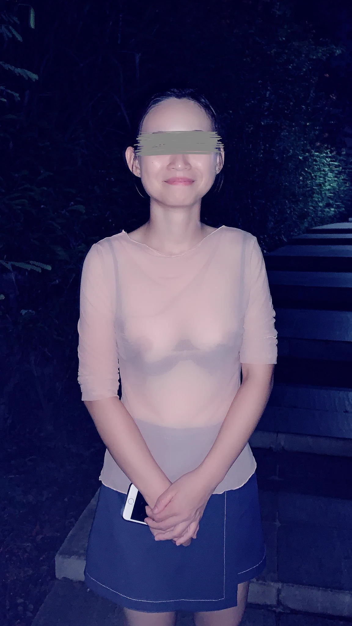 深夜爬山⛰️穿着一身透视加蕾丝内衣，一路上也有需要人夜爬😀小晴都湿透了@luchu888888 https://t.co/n9pD4FUm0e