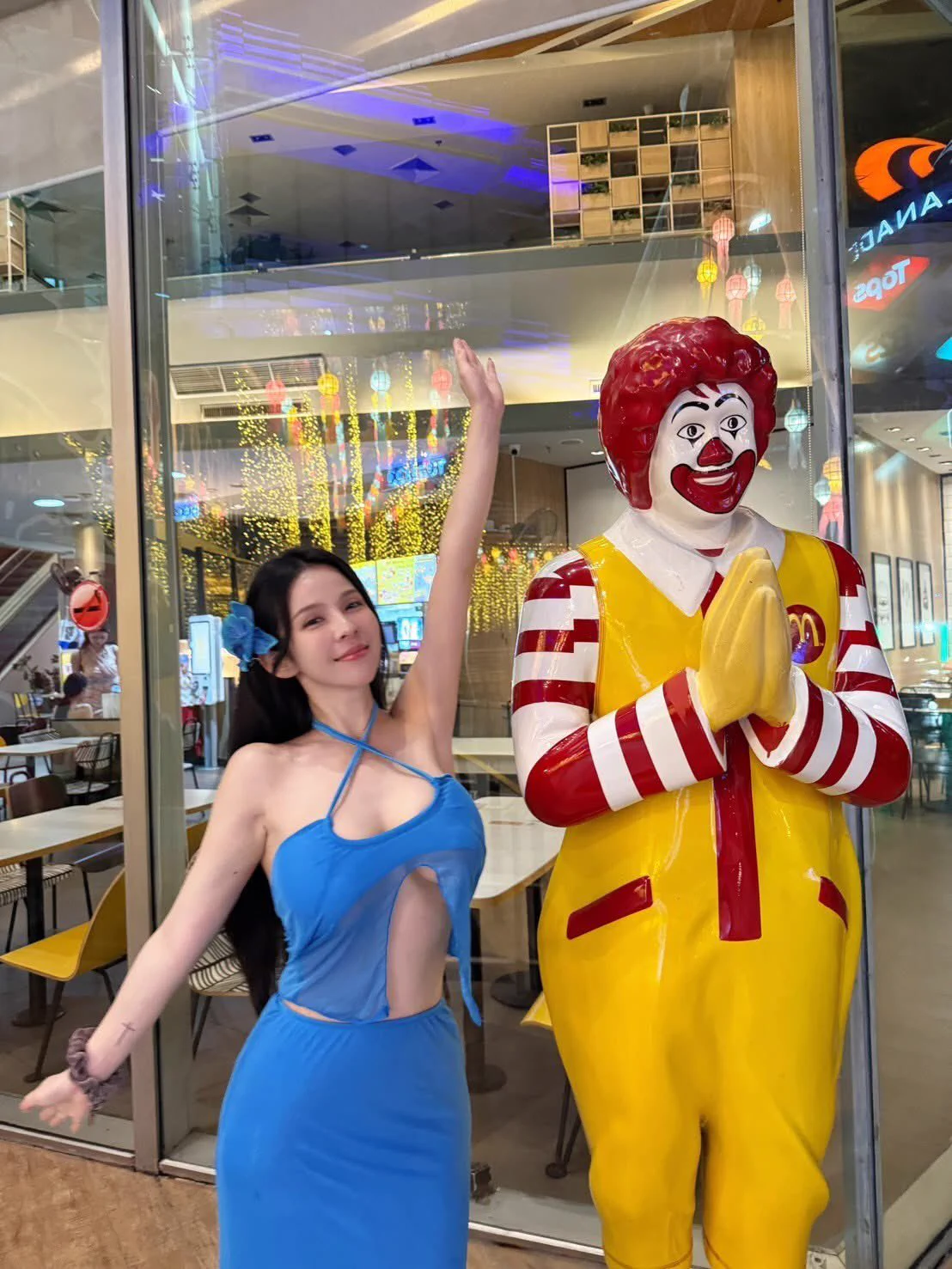 喜歡長長的拍謝打錯是喜歡高高的 https://t.co/vf1ZFa2U53