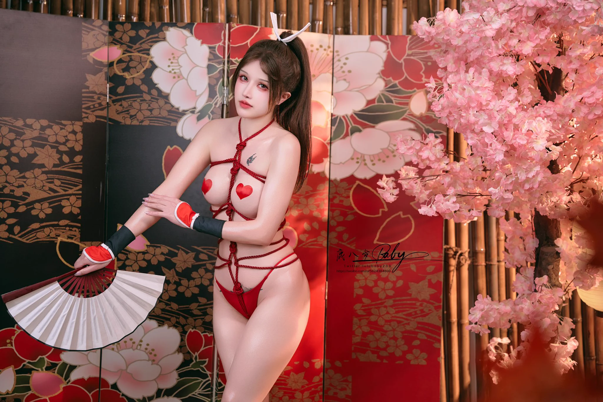 【5月第一弹《拳皇·不知火舞》】预售已开始啦你也想试一试不知火舞的厉害吗Do you also want to try out Mai Shiranui's power?Model：@lulubaby233 https://t.co/lsUAA7GrCQ