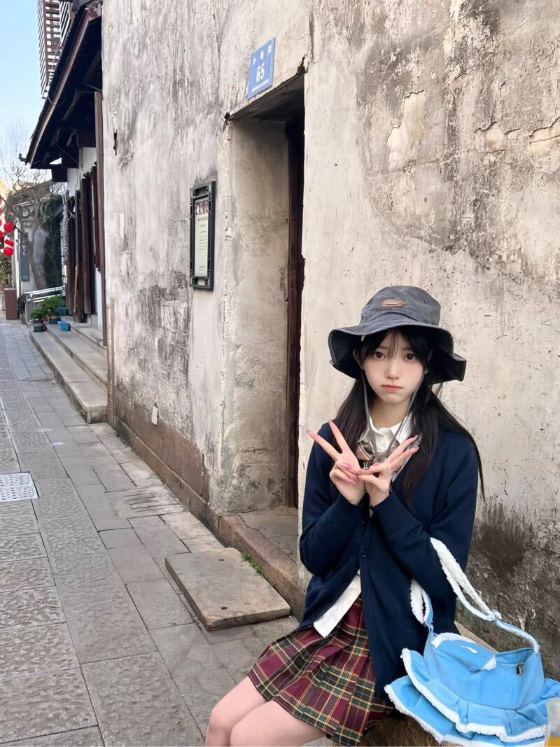 牙牙樂高端线下✨今日推荐坐标:#上海年龄：04171/92/C🍡 甜美可人 不催不事 皮肤雪白🍡 声音甜美 身材娇小 可轻松抱起pa🍭 已过@SnewHome @GnewHome @QnewHome @DnewHome 验证，请放心下单🍭门槛🚪88zfb口令，联系方式👇🐧:206667907🛰:yayale0492电报频道：https://t.co/llbz8nzjnt https://t.co/ngCg9BA0AH