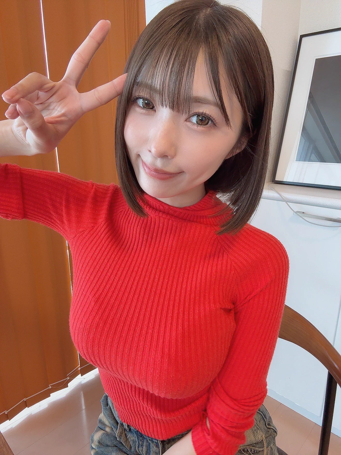 撮影前なので、ヘアサロン行ってきました❤️ふふんそれではおやしゅみ🛌ｽﾔｧ… https://t.co/2UNq8nVY6u