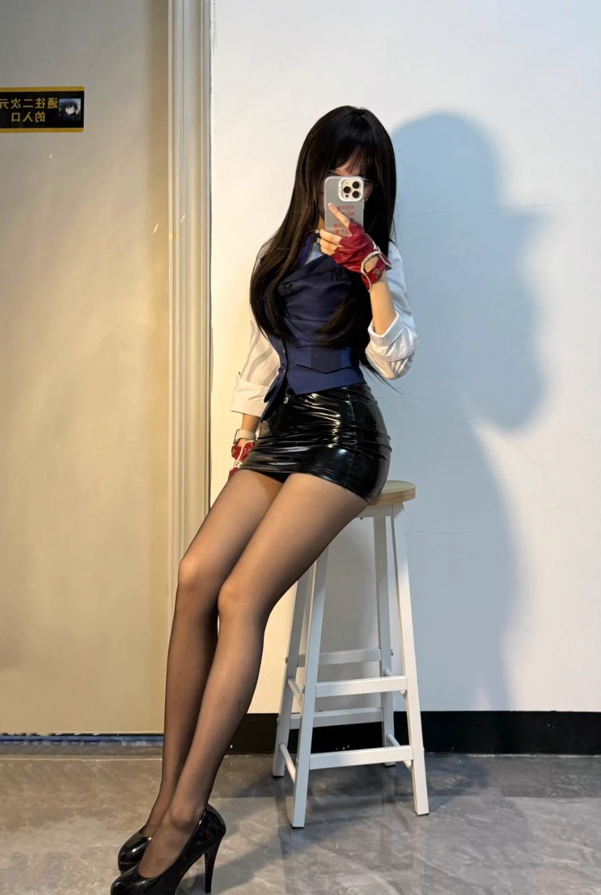 #广州甜妹脸 身材偏御/白皮，0整容，无纹身 ，不抽烟不喝酒，二次元，乖巧听话，性格软萌爱撒娇，皮肤好，素颜好看，女友感强，能提供超高情绪价值/反差TG：https://t.co/IE3ZuuFlSU… https://t.co/tnzoi9YQYE