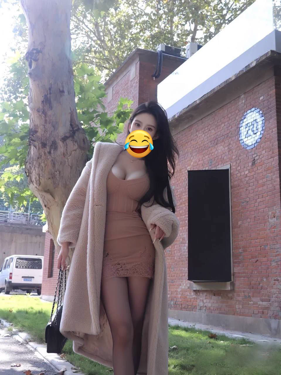 松松优品推荐:上海舞蹈生首次下海 一字马 皮肤白哲 尺度大 女友feel 无风尘气 远观脱俗近赏尤物选妃🚪138R ZFB口令红包备注添加已过多名大V认证@xiaokuiaini @Kelly_3576 @Abby_yyds @Emily_3576 @WaecMax @QnewHome 联系方式如下🐧: 76047786 🛰️OvO-67889✈️: https://t.co/YWhKK5fklr https://t.co/LtcYqdkFVl