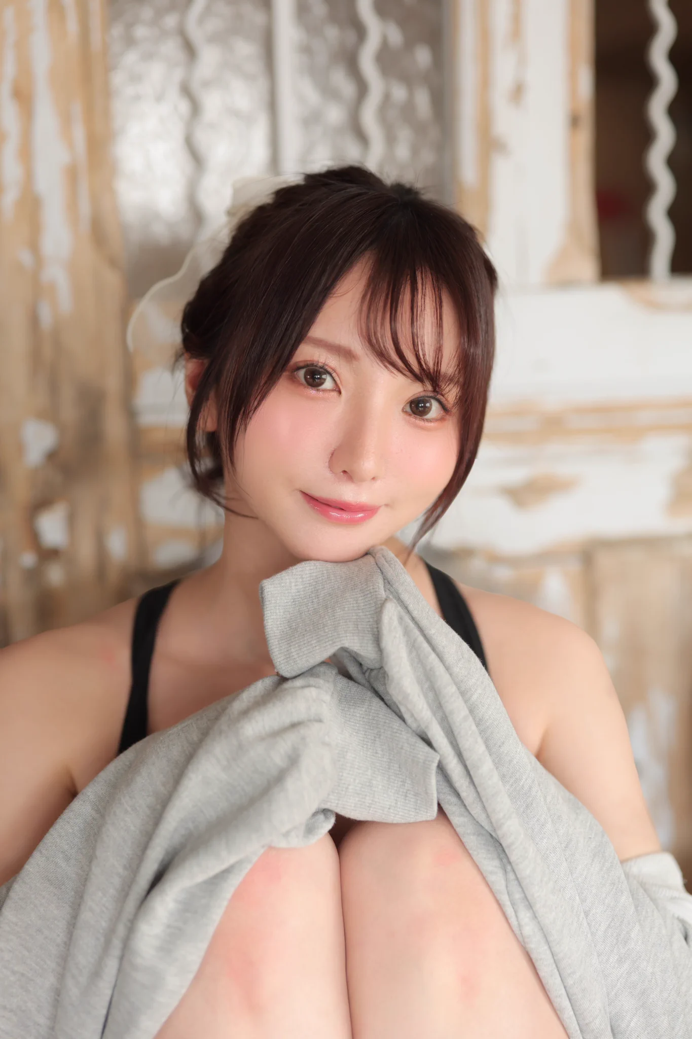 ねぇ…「おやすみ」って、ささやいて？明日がんばれる魔法、かけてほしいの。…ちょっとえっちなやつでも、いいよ。 https://t.co/npzEgTeqsf