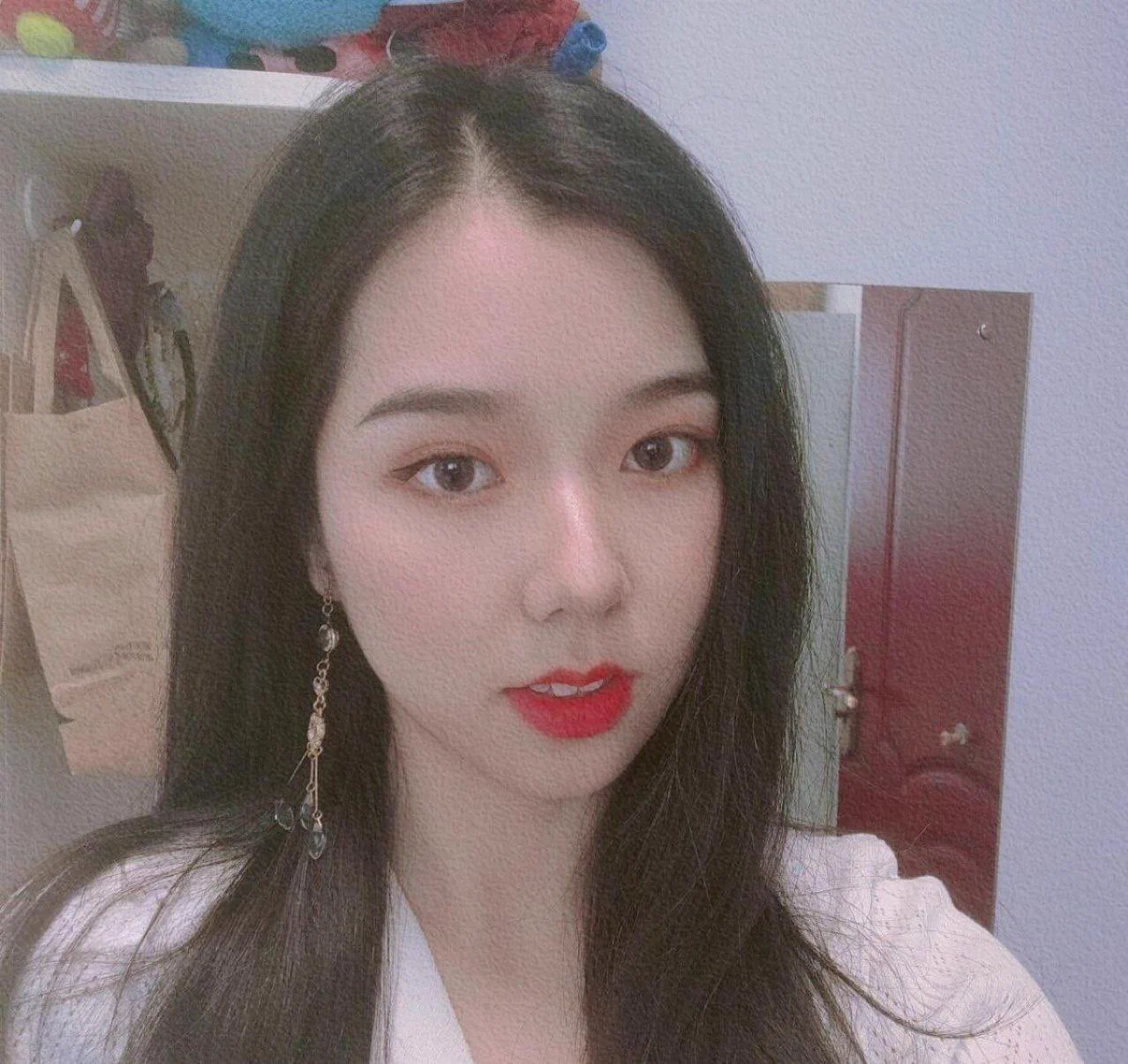 人前乖乖女，人后骚浪贱的学生母狗，皮肤超好，白白嫩嫩的，大奶御姐，被口爆，颜射，射的头发上到处都是（照片98张，视频42段）#完整版主页自取 https://t.co/8O5Re0n82p