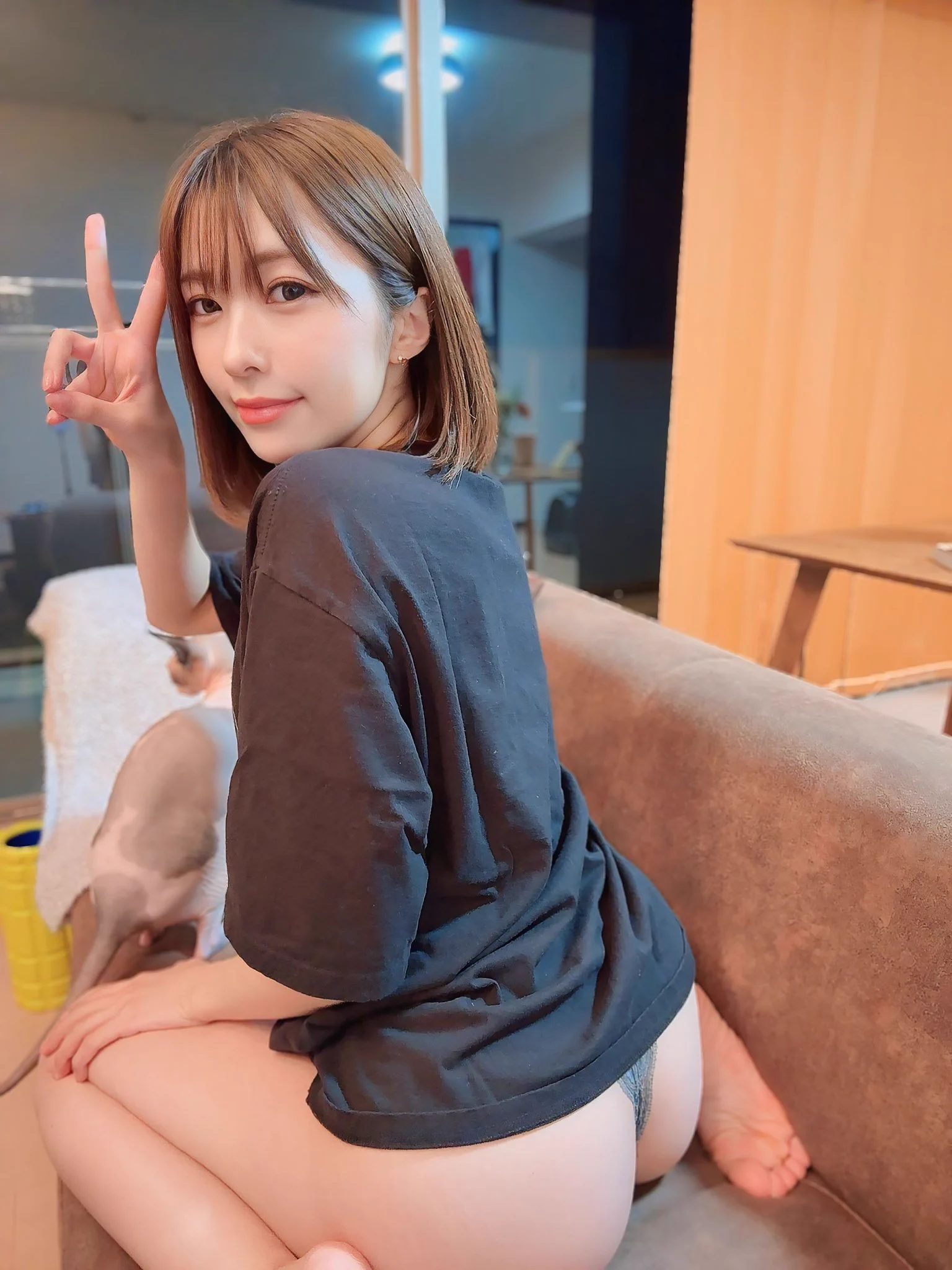 おはよう❤️朝からパンツがくいこんでます。それでは今日も頑張ろう🤭 https://t.co/BsTsyhTWvm