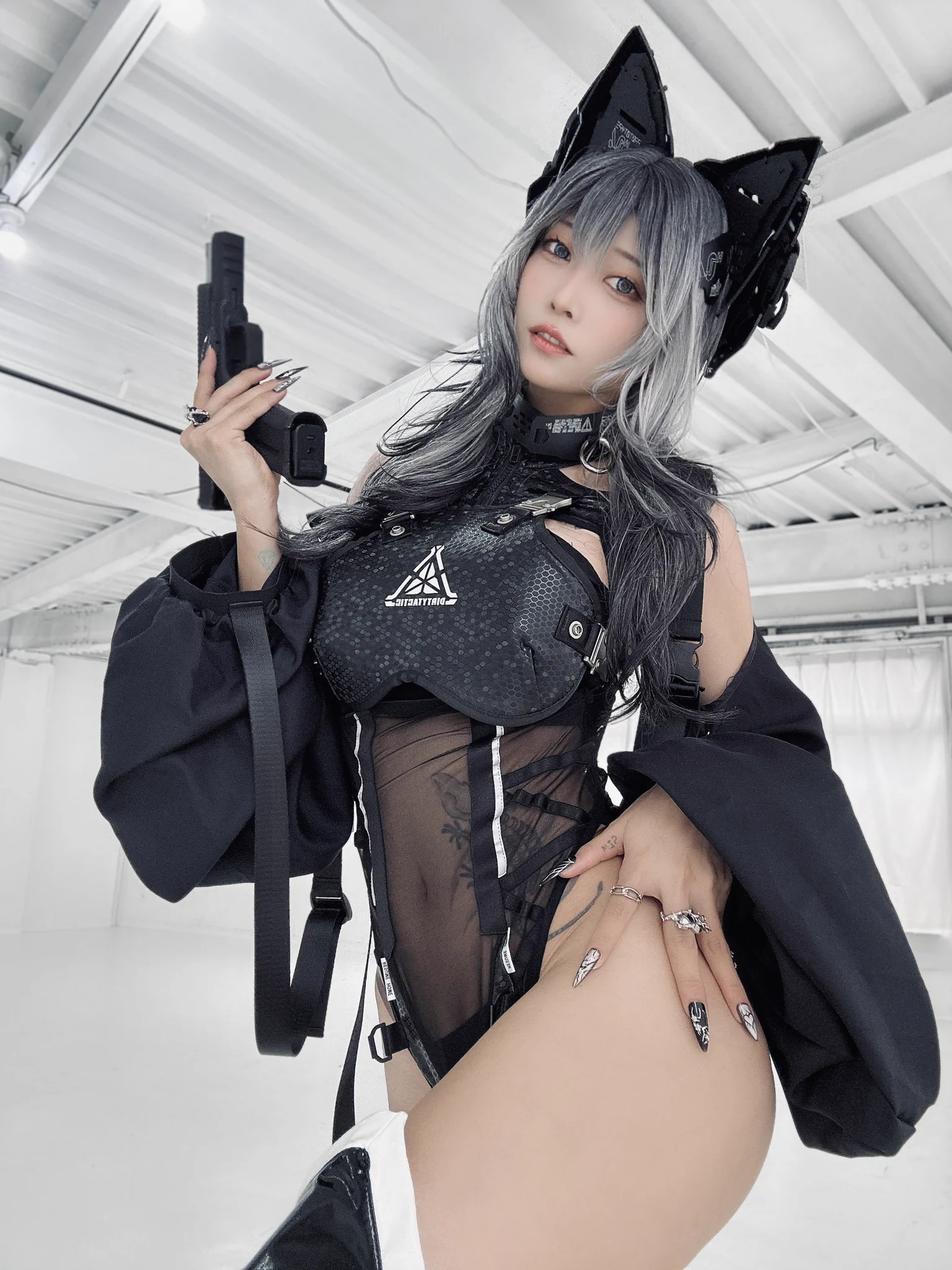 ふぅん...🐺 https://t.co/PfLysJus3k