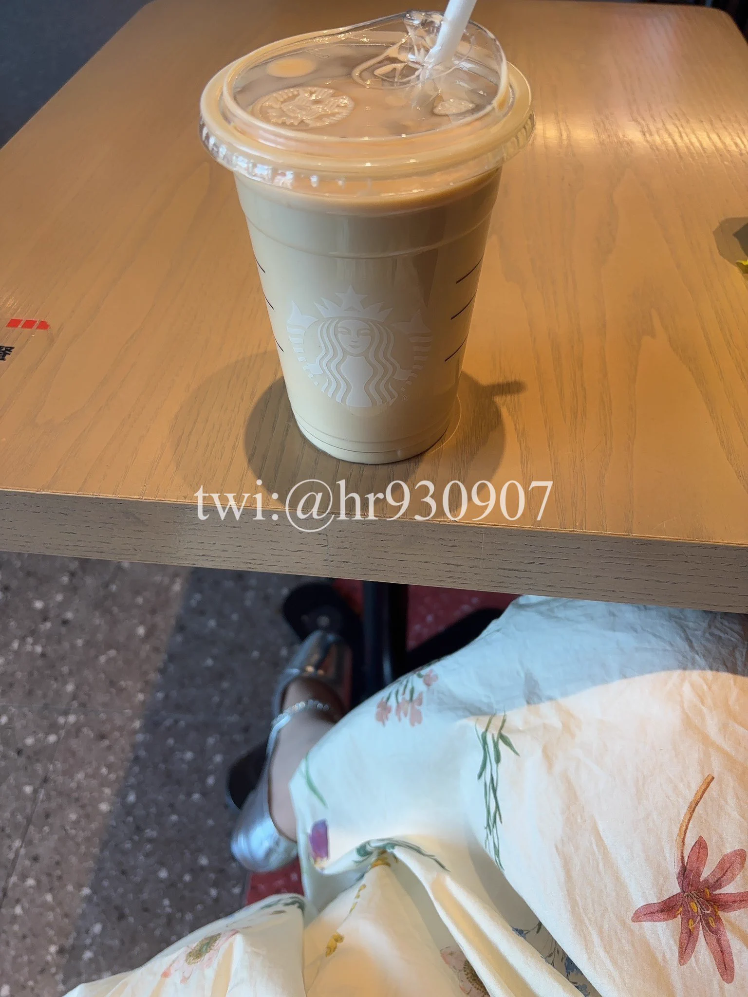 日常在朋友同事眼中我都是属于比较淑女，不说脏话，不去夜店的好女人。 偶尔的情况下我是一个小骚货😁@SexytoBaby @SexytoLady @SexytoGirl @SexytoDoll https://t.co/KvQdIT0lBN