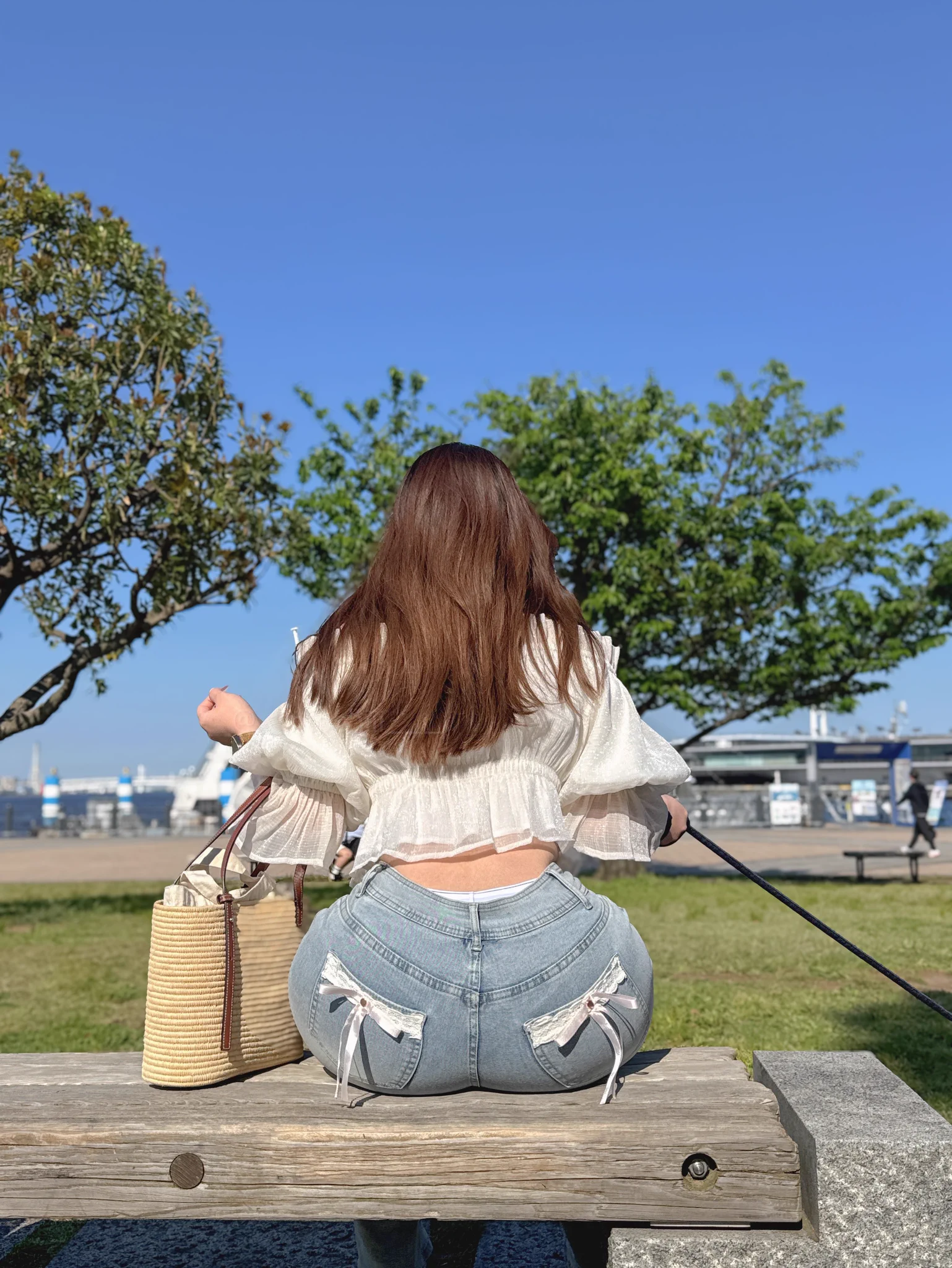 通りすがりに尻見てきたやつ尻で押しつぶすぞ！ https://t.co/AQtBSsF2cV