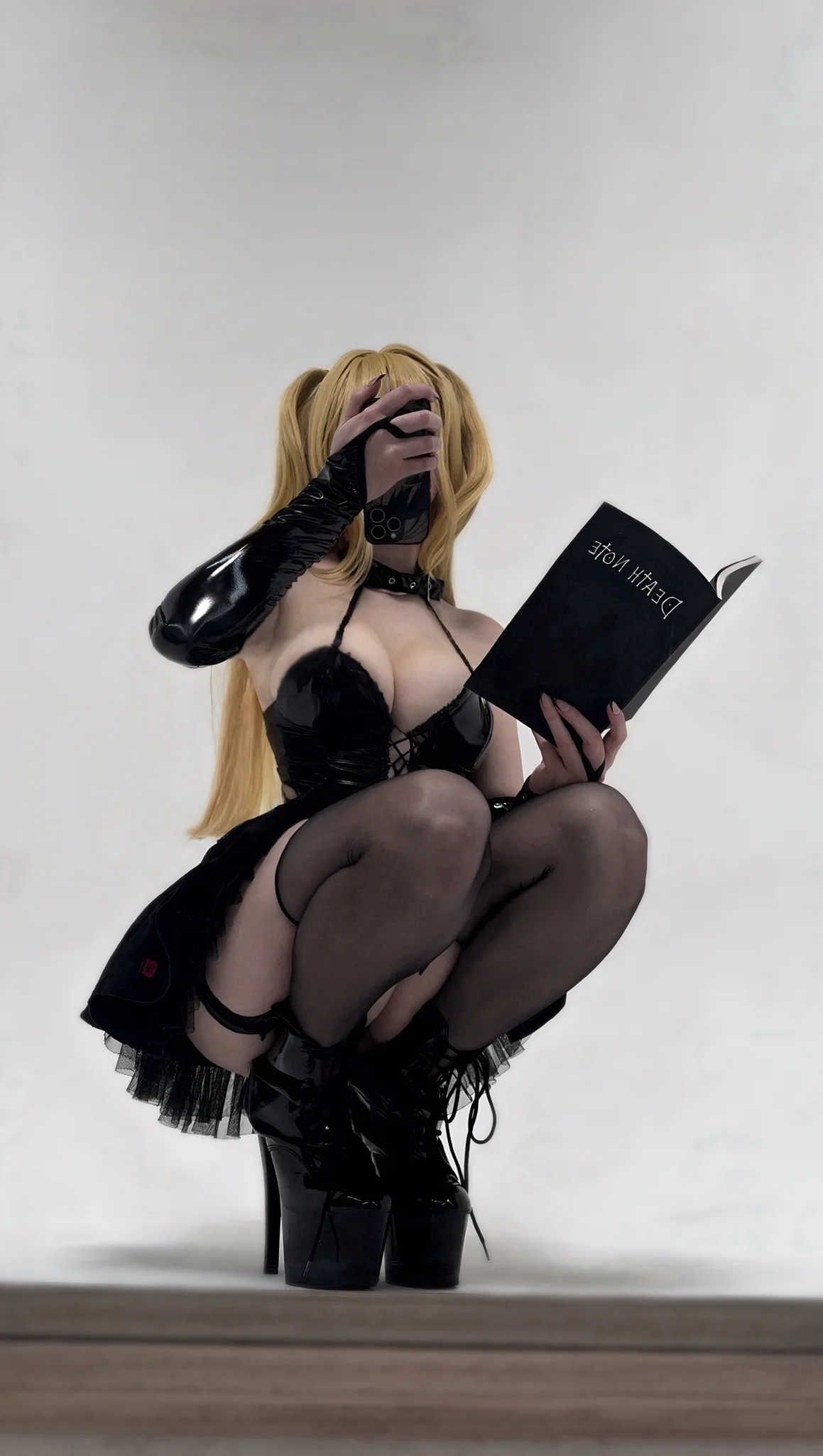 misa amane https://t.co/lK0wQGkCrp