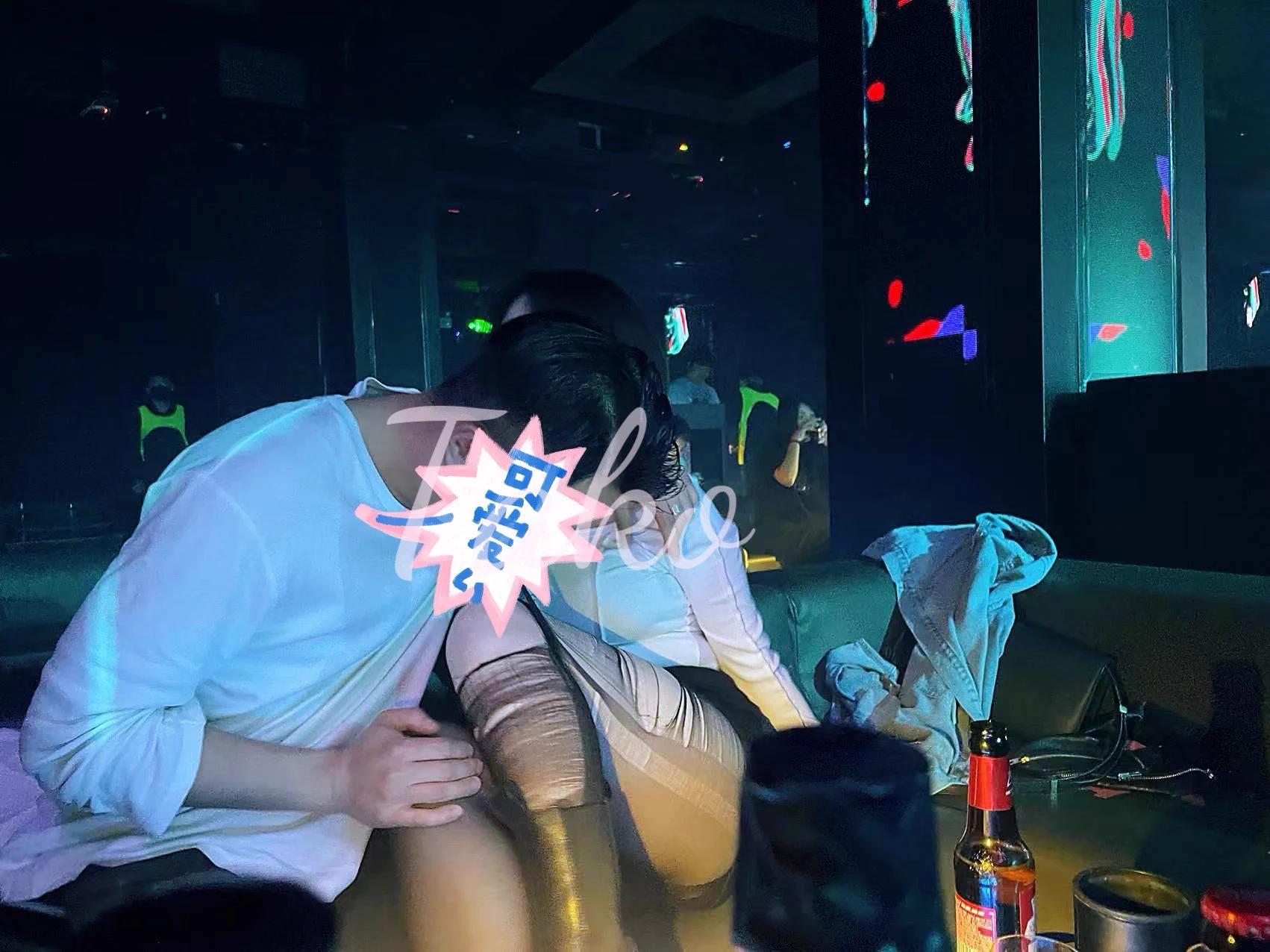 酒吧认识的大叔，器大活好多金又帅，活久见了。 https://t.co/Iur5nqRFXx