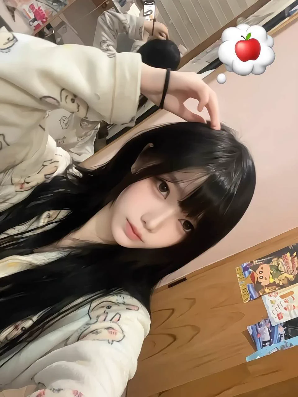 🟡妹团交友俱乐部💌✈️客服：https://t.co/T0uVOSnddb妹团客服收到 #汕头 19岁休学生小韩的申请，167cm，98斤，B杯气质清新又有活力！她目前休学在家，坦言：“我从小爱跳舞，最近迷上了街舞，想参加个比赛，可训练费和装备费让我有点吃不消！”她坐在房间里，穿着轻薄外套自拍，旁边还有一堆化妆品和道具，显得她活力满满。她认真地说，“我想找个金主哥哥支持我的舞蹈梦，顺便多点陪伴！”她补充，“我照片和本人差距不大，会跳舞很加分！可陪6天1.4w，只在汕头，过夜看情况，生活费分两次给！”她笑得甜甜，“姨妈日期不固定，不接受SM和内射，但体检后可无套，期待一个懂我的哥哥一起追梦！”💃 #金主 #糖宝 #广东 #甜妹 #舞蹈生