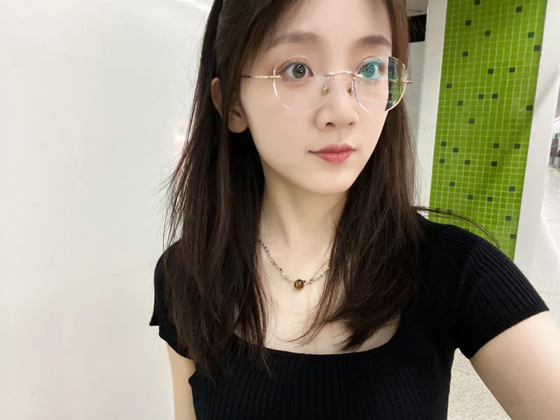 昨晚录的瑟瑟视频，想看的点赞送 #私信 #自慰 #文爱 https://t.co/lCnAlciCeK