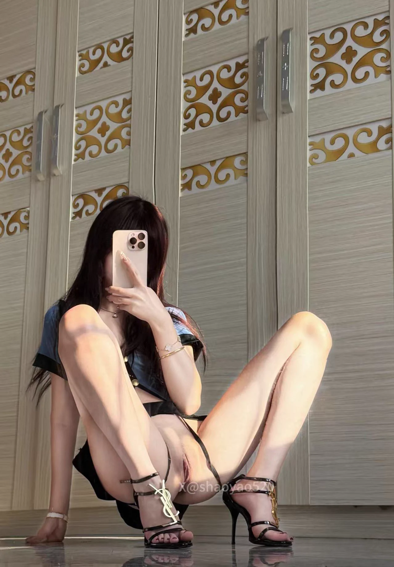 给妈妈舔干净👅 https://t.co/SijM8GWPen