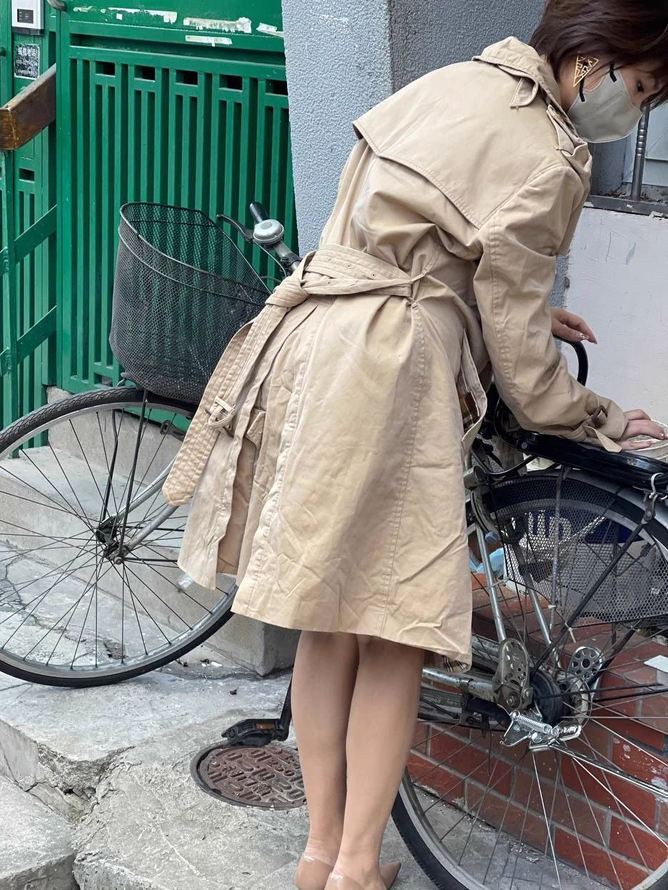 小区楼下露出🤫 不知道有没有被保安大爷看见 https://t.co/Iel6kva9oE
