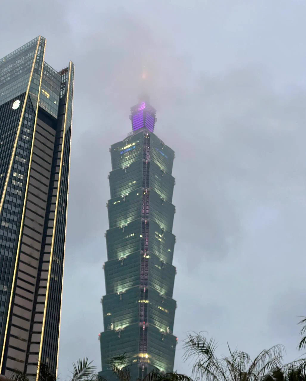 還是喜歡晴天啦可以出門好好逛逛街穿上我性感的小裙子喜歡我的小裙子嗎願意陪我一起來逛街嗎給我買好吃的把我養胖胖的 📷#想色📷#按讚抓ㄐㄐ #台北 #點讚愛心加跟隨 #粉絲約會 #露出诱惑 https://t.co/QodS9JUNKx