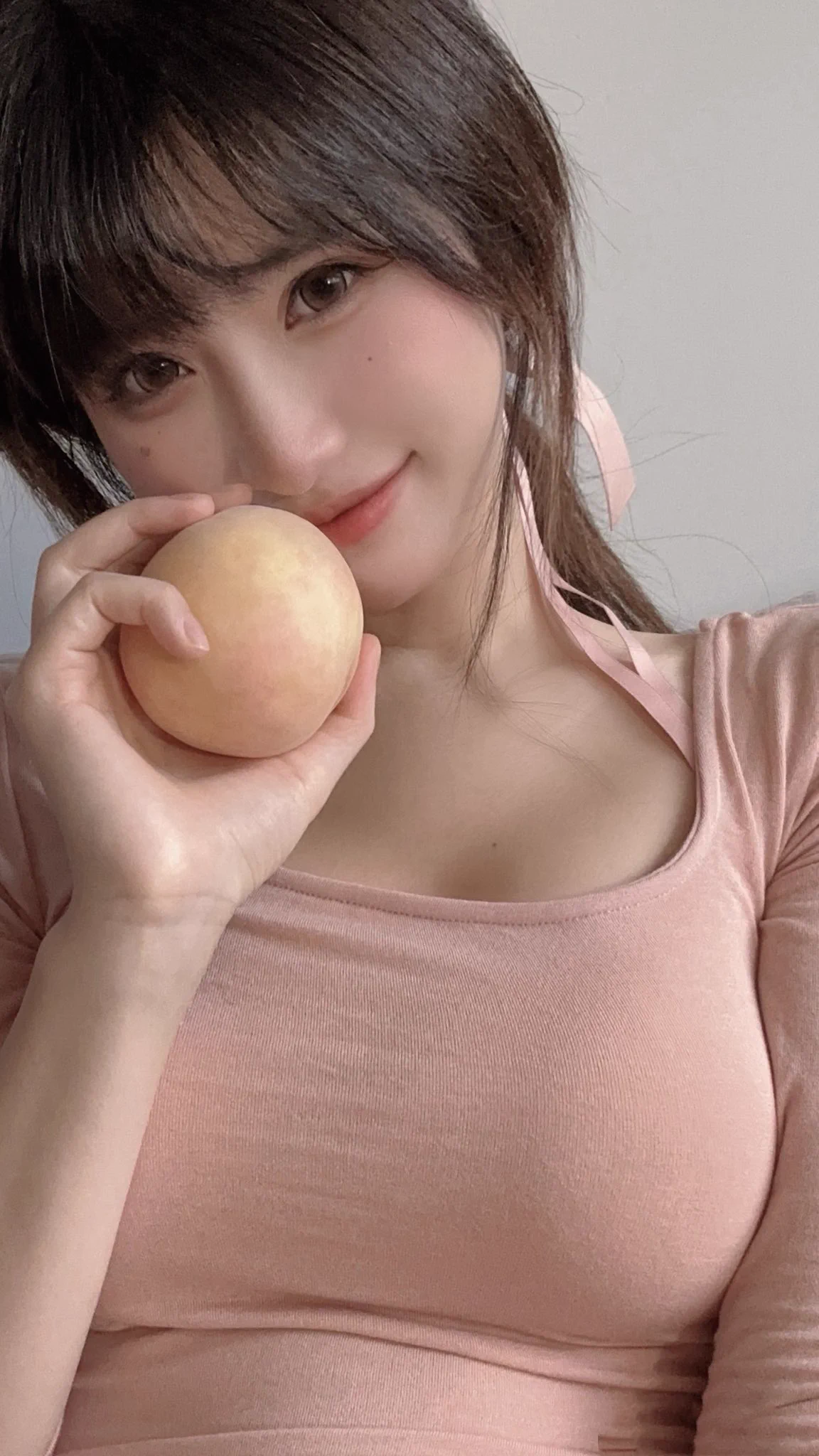 蜜桃成熟时🍑 https://t.co/40n2PZfezA