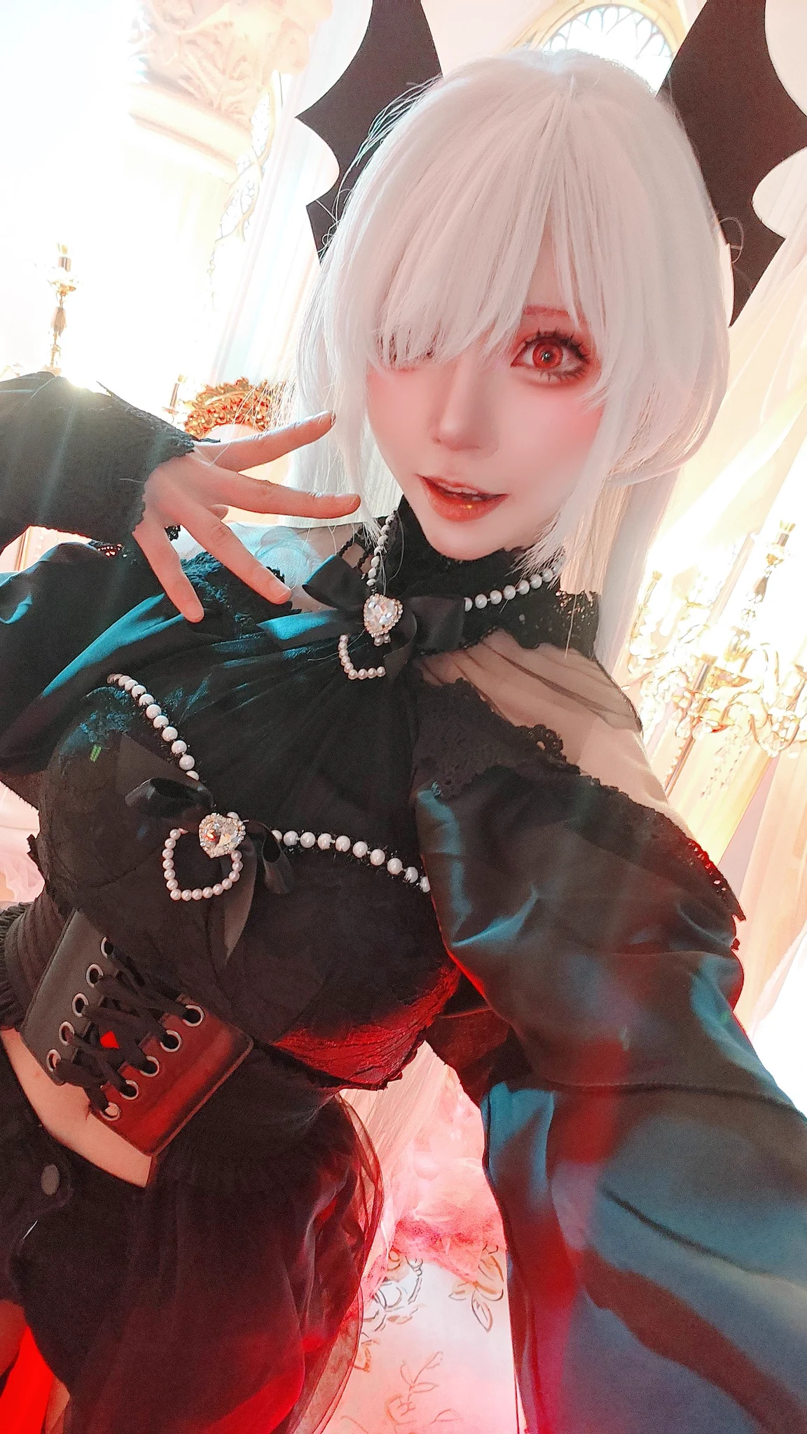 🦇💋 https://t.co/TlLUhYyEZe