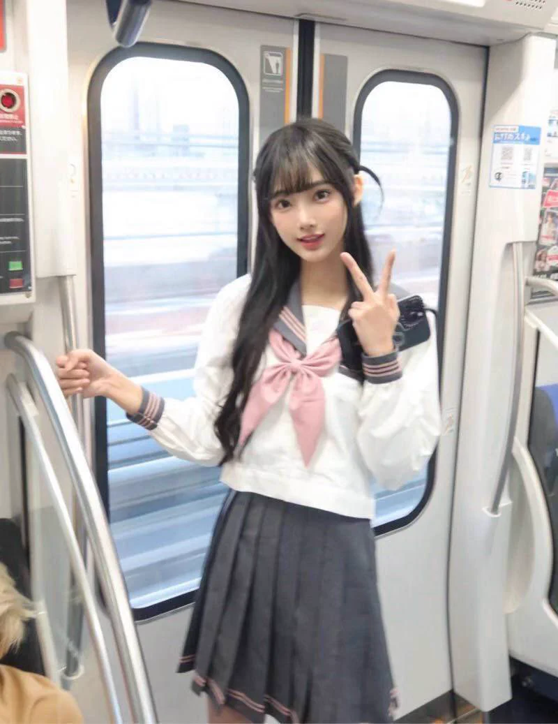 #上海#黄浦 #硬5周璇🏡 在校生04.170C  学生 https://t.co/MdJIIJ8s67