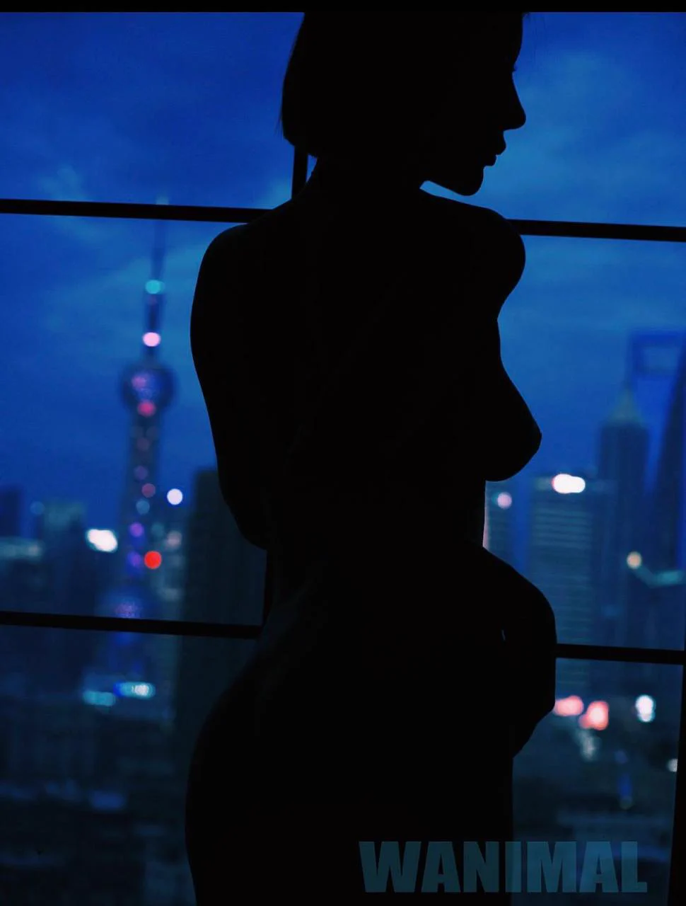 北京外W 辣辣硬5w⬆️ LALAINS欧美网红DJ -推特博主175D ｜ 蜂腰蜜桃臀 ｜ SM天花板大号👉🏻白鹤🥇私人订制@bh8881bot https://t.co/4qxvzyqyWN