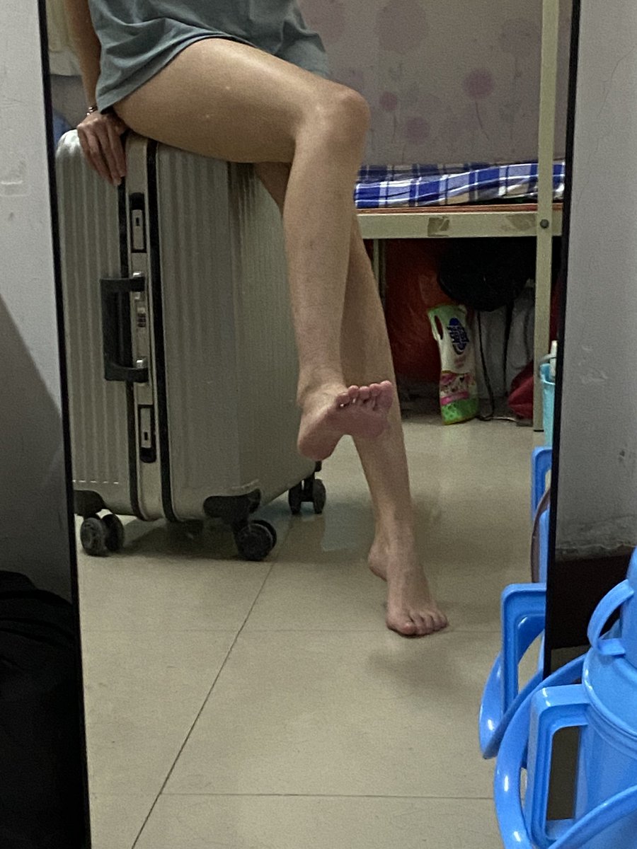 来财很俗但真是想要有人过门槛 https://t.co/7JOML3peC4