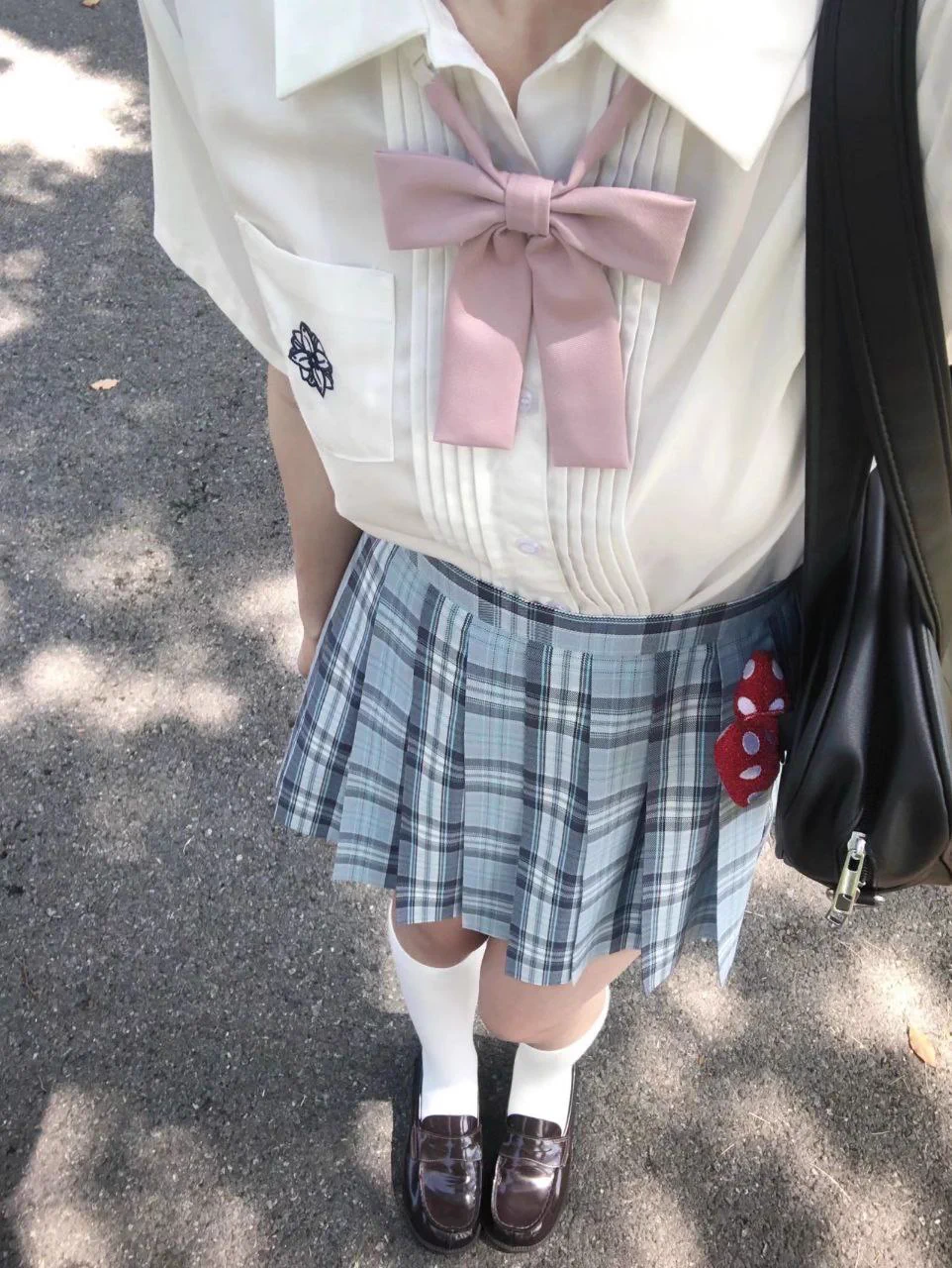 这套出门怎么样啊？ https://t.co/MNHzQN66zd