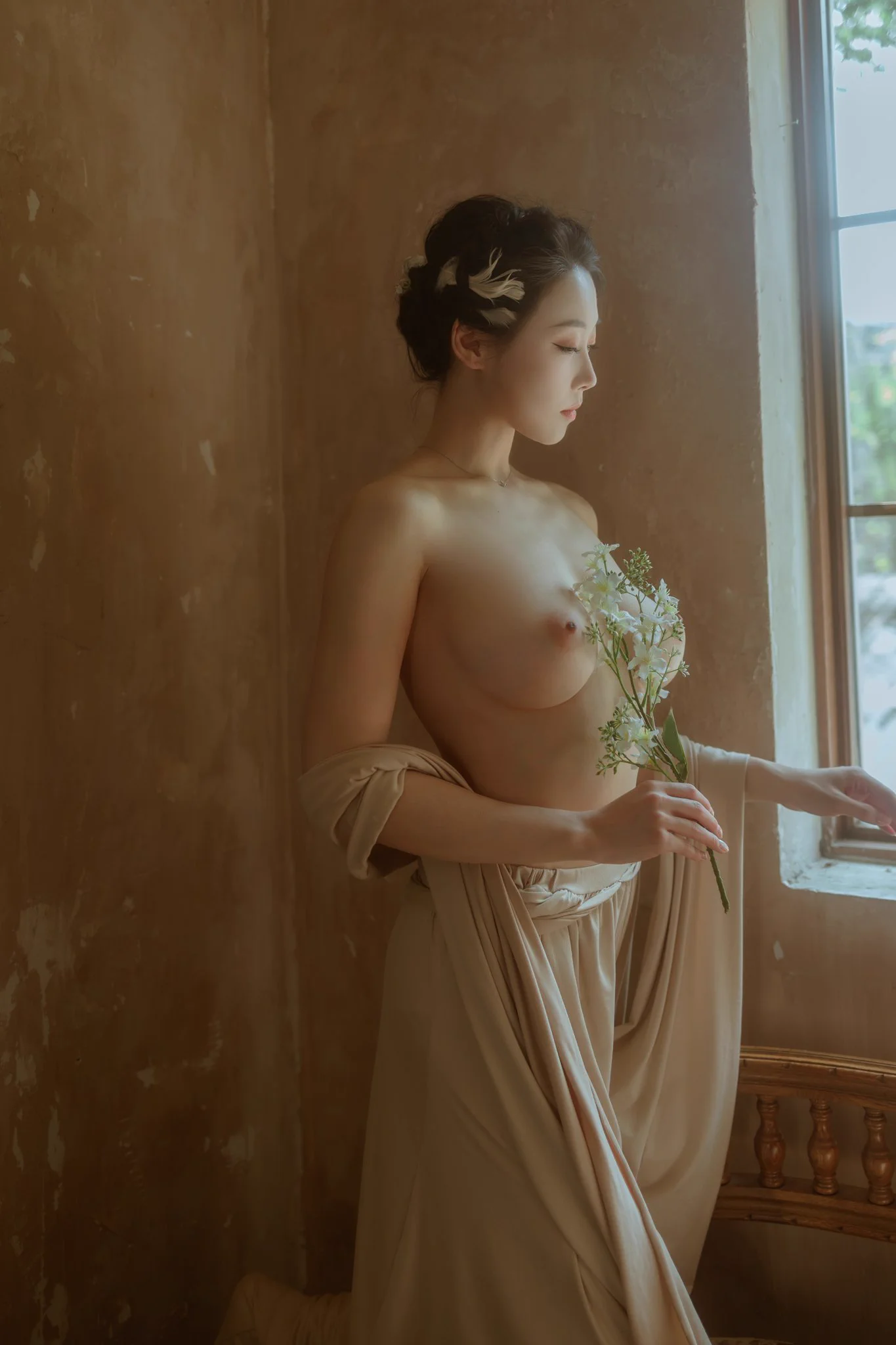 窗边 角落 花台你若用心我将无处不在模特:@Yoga_miao_ 摄影师:@IES_anh https://t.co/UpoS33gp4H