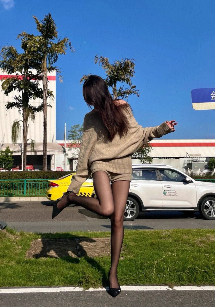 真会玩啊我门分房玩的最后玩一起去了，这得劲我老公还给人家图上油了真会玩啊，对方老公不怎么硬不知道为啥， https://t.co/s9hX4oaPLk